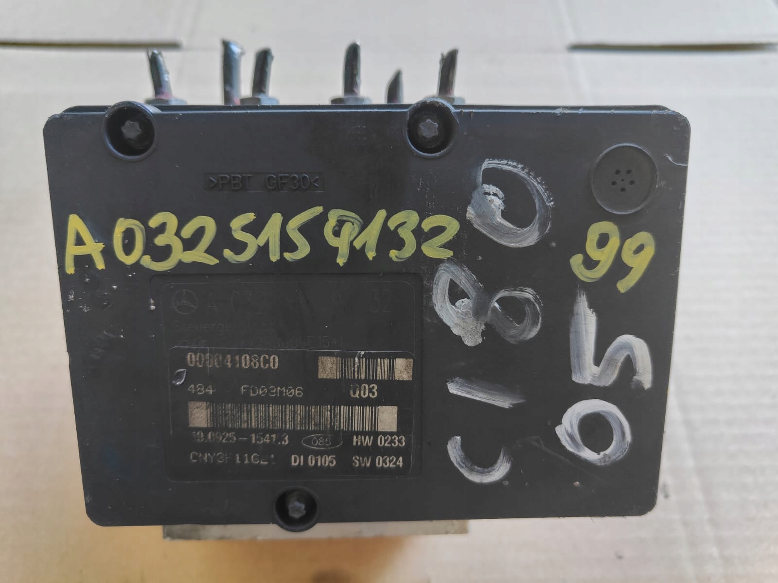 MERCEDES W203 OE 00004108C0 A0325459132 KOCKA ABS