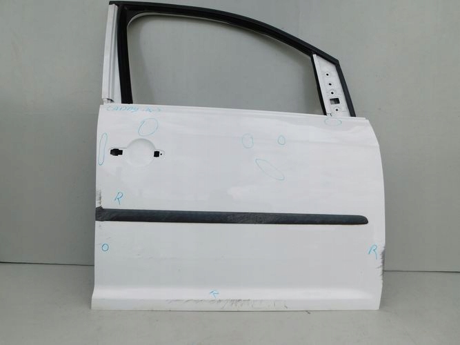 VW CADDY LIFT 15- PRAVE PREDNE DVERE