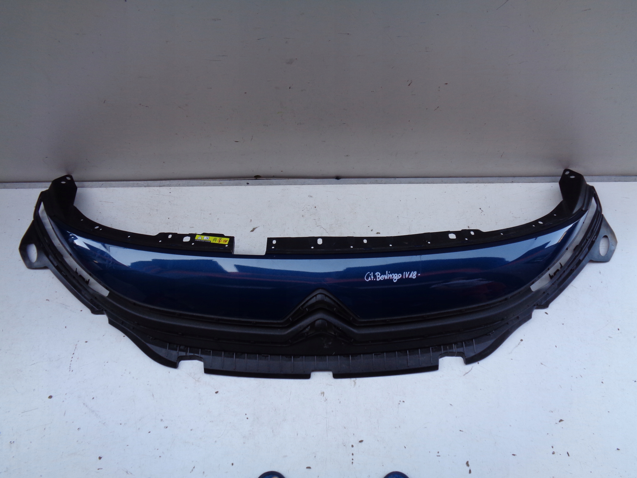 MRIEZKA LISTA CITROEN BERLINGO IV 18-