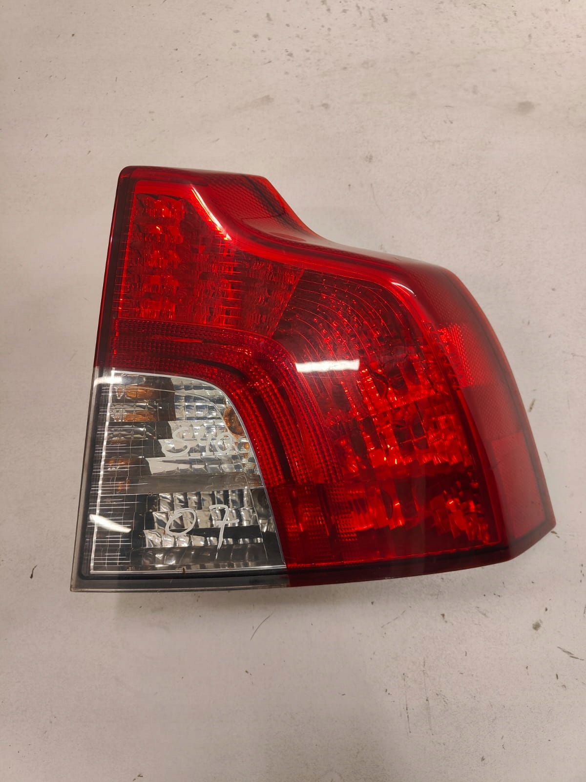 Volvo s40 II lift 07-11 31214607 PRAVE ZADNE SVETLO