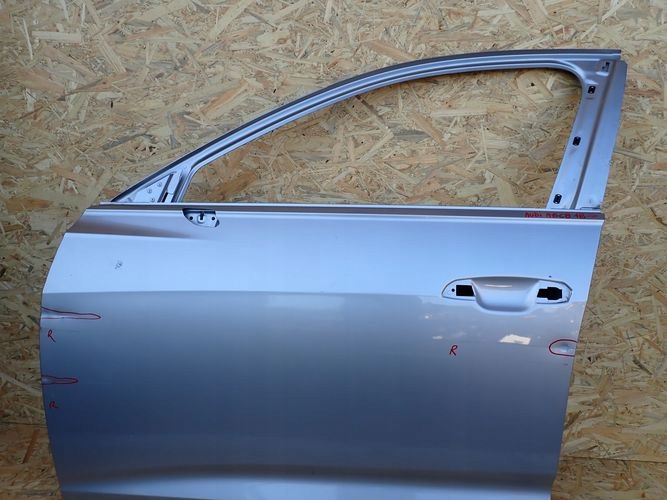 AUDI A6 C8 18- LAVE PREDNE DVERE