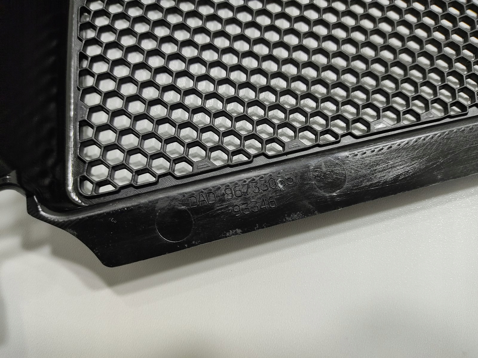 TORPÉDO, PLAST POD STIERAČE – ĽAVÉ PRAVÉ PEUGEOT 2008 I 9673303277 9673303080 2013-2019