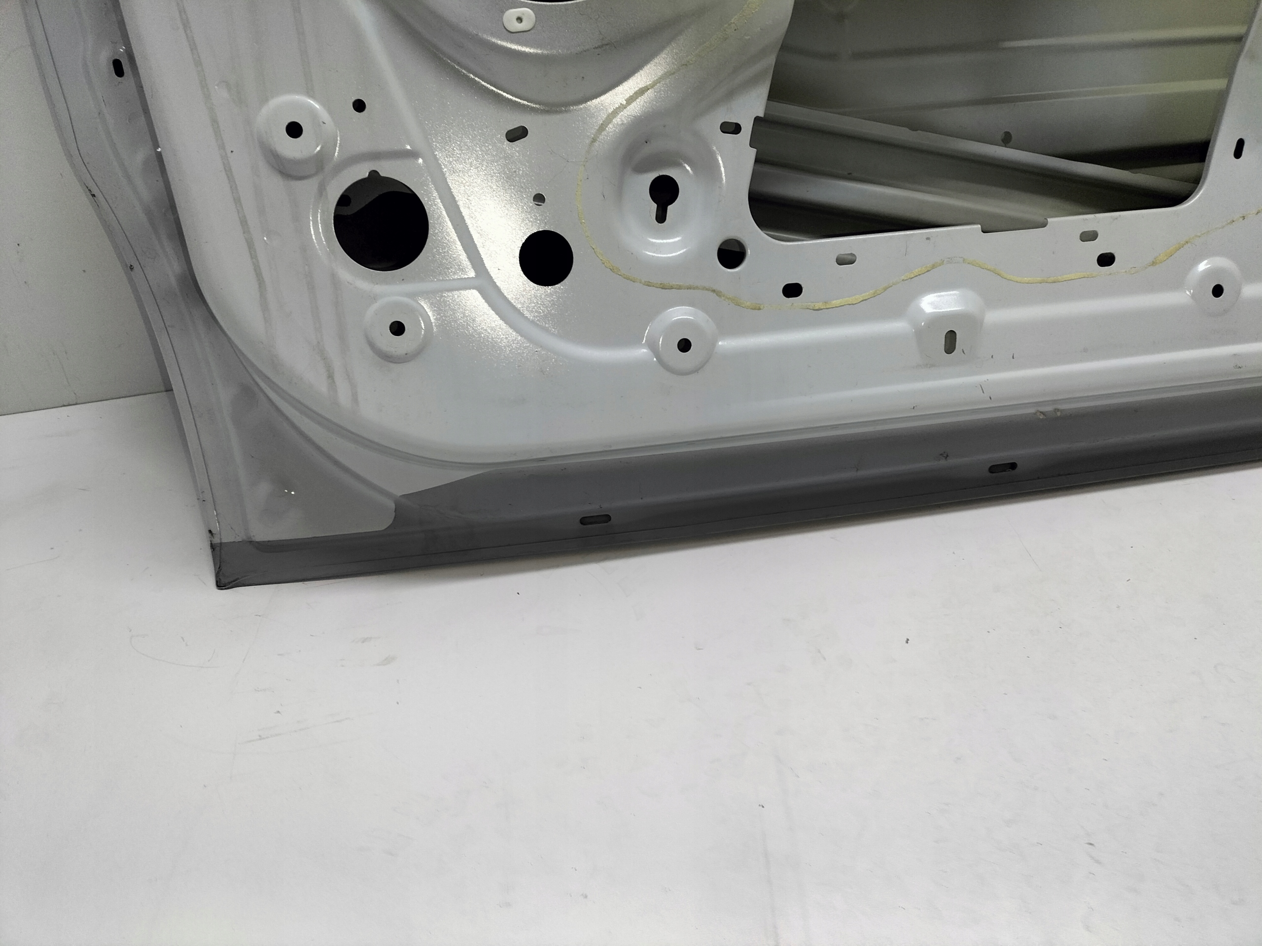 PRAVE PREDNE DVERE CITROEN C4 CACTUS 14-18