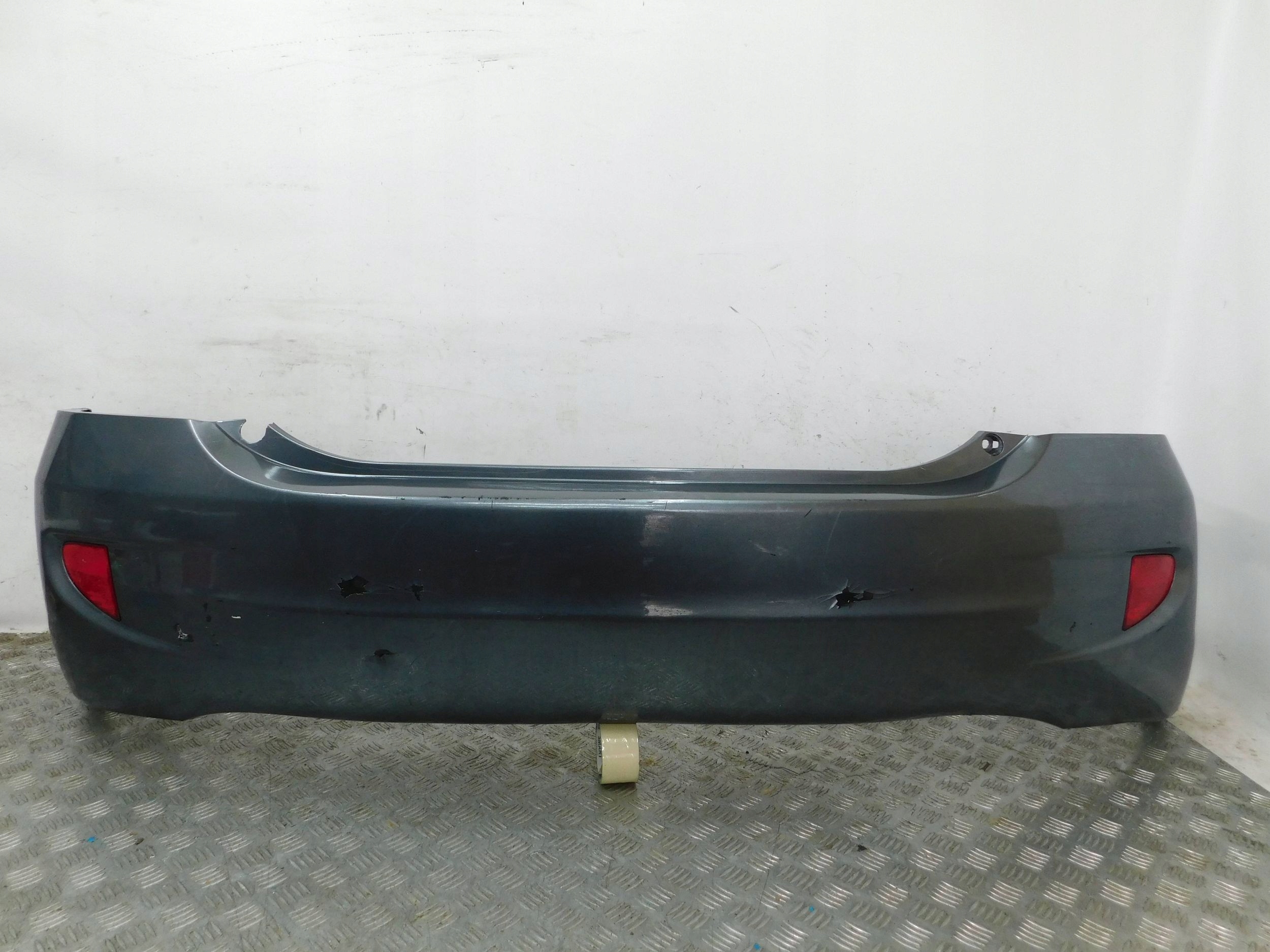 ZADNÝ NÁRAZNÍK HONDA CIVIC VII 5D HB LIFT 04-
