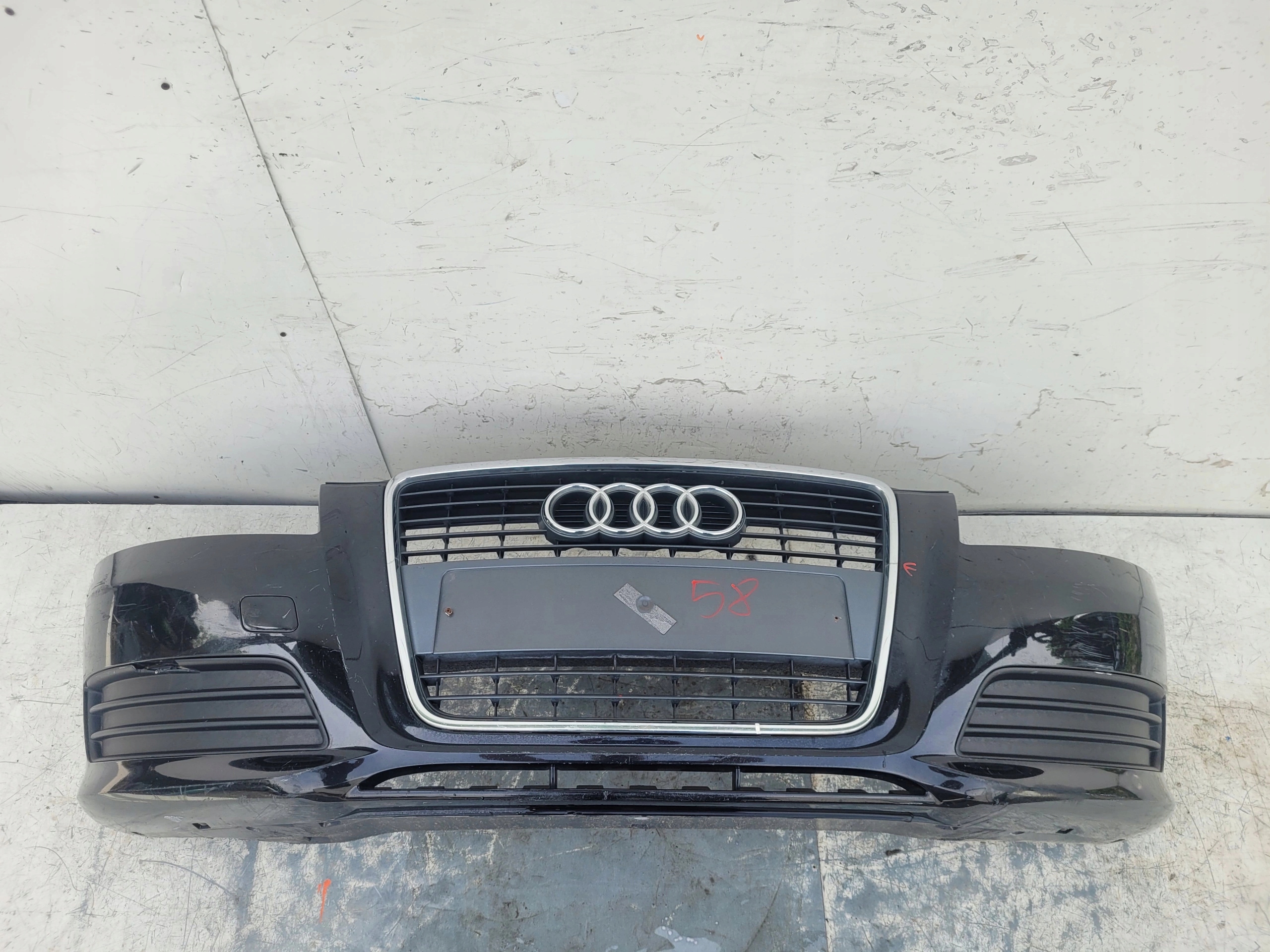 AUDI A3 8P LIFT 08-012 PREDNÝ NÁRAZNÍK
