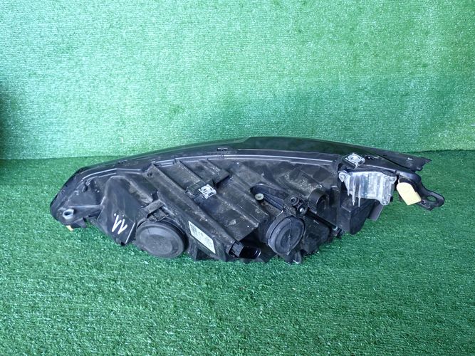 VW GOLF VIII 8 PRAVE PREDNE SVETLO 5H1941006