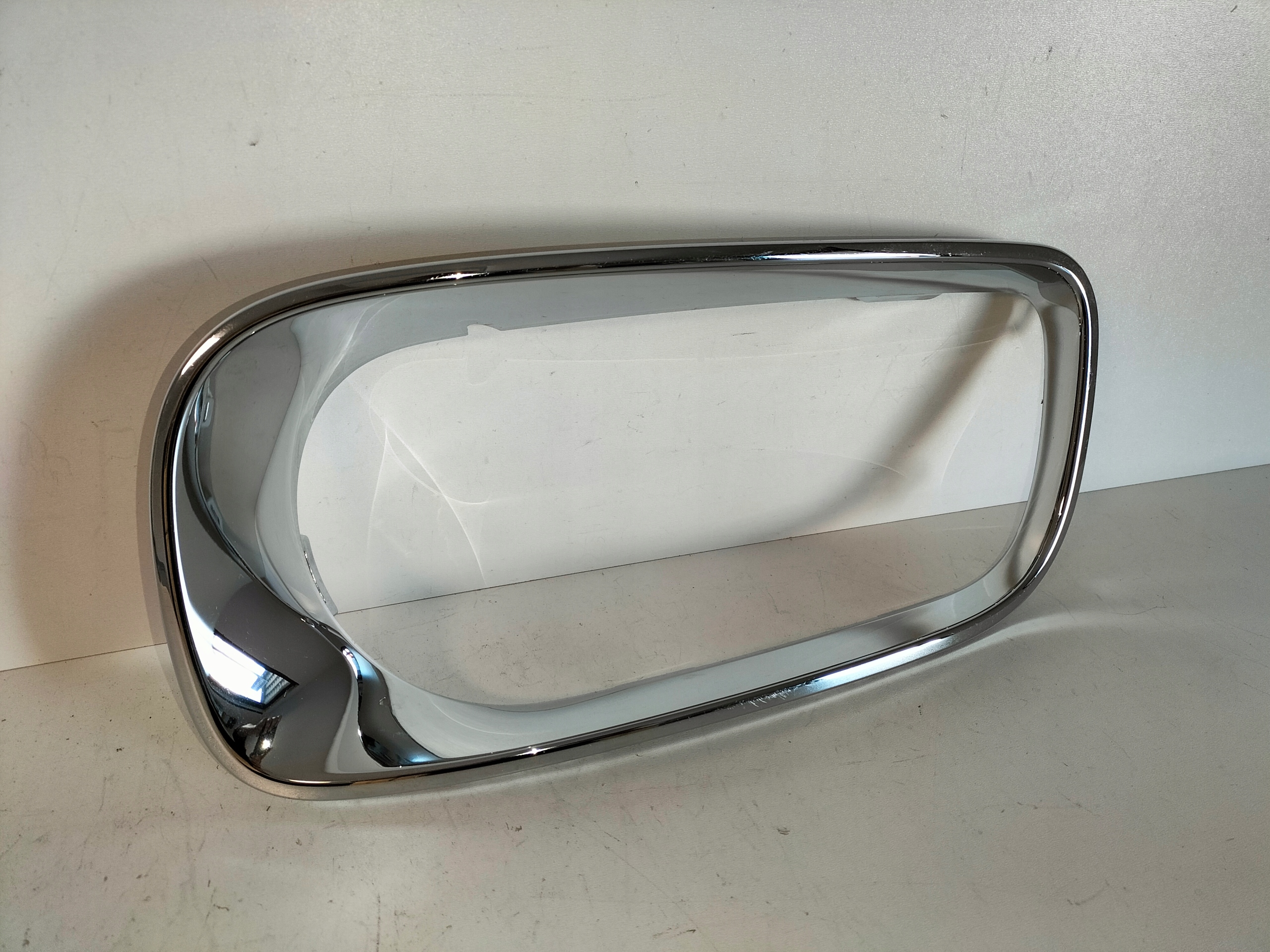 RAMIK CHRÓMOVÁ LIŠTA LIŠTA PREDNÉHO NÁRAZNÍKA LAVA MINI COUNTRYMAN S F60 17-