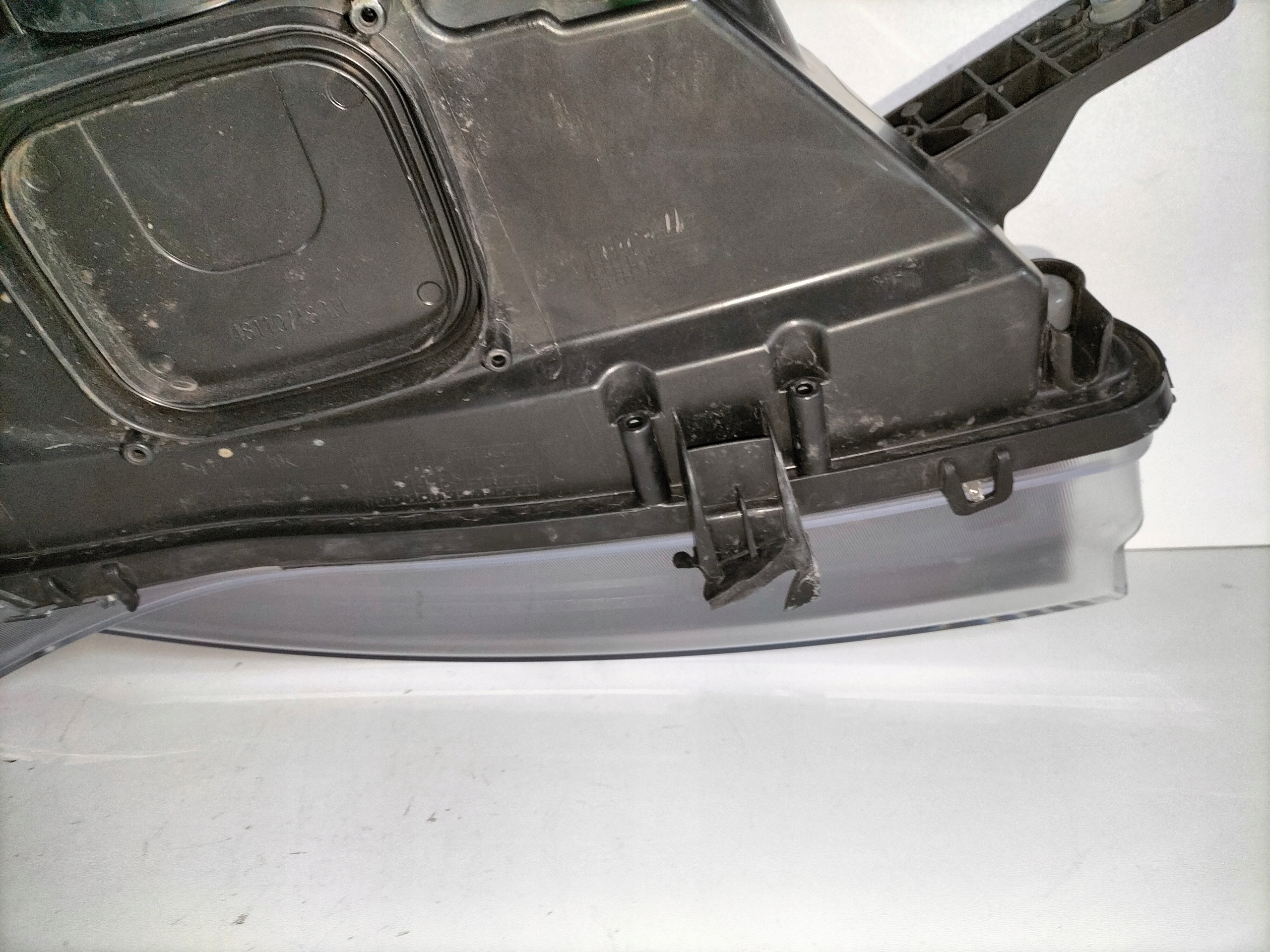 LAVE PREDNE SVETLO FIAT DUCATO PEUGEOT BOXER III LIFT 14-