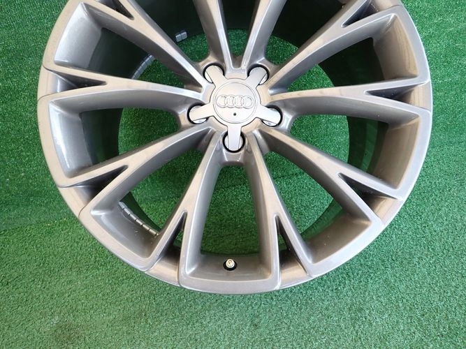 AUDI A8 S8 9Jx19 ET33 5×112 HLINIKOVY DISK ELEKTRON