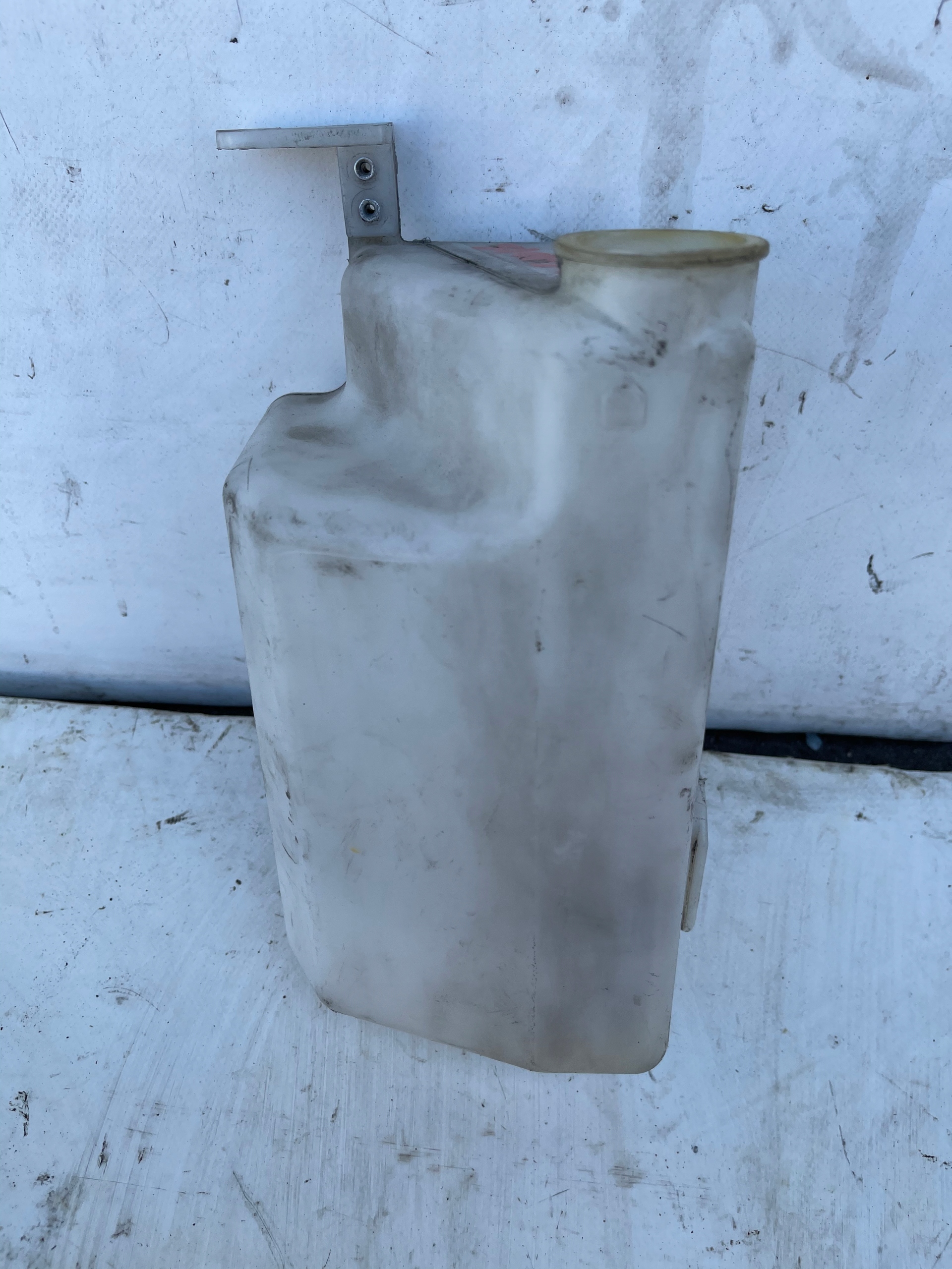 VYROVNÁVACIA NÁDOBKA SUZUKI IGNIS 1.5 03-