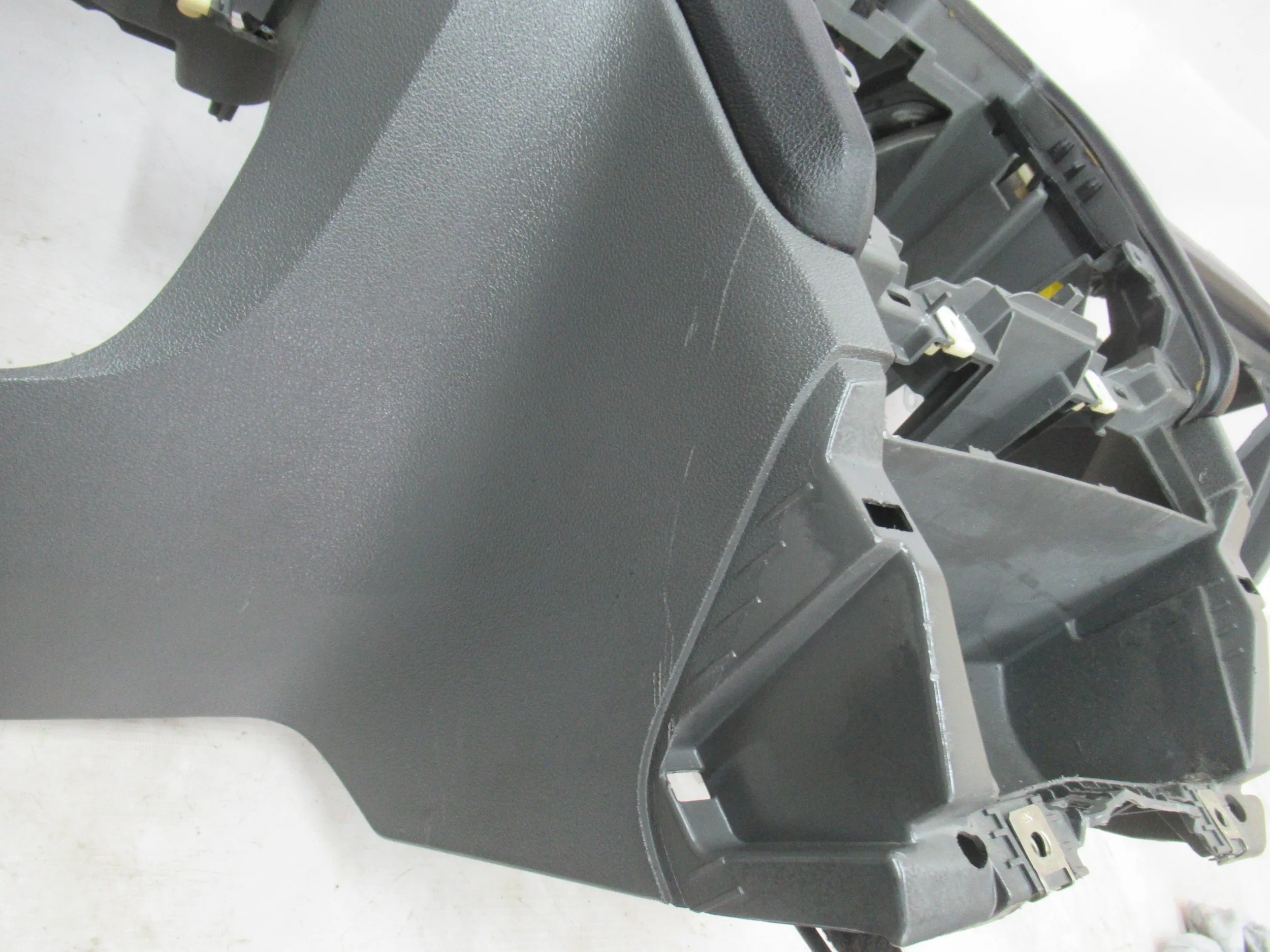 PRÍSTROJOVÁ DOSKA AIRBAG FORD FOCUS MK2