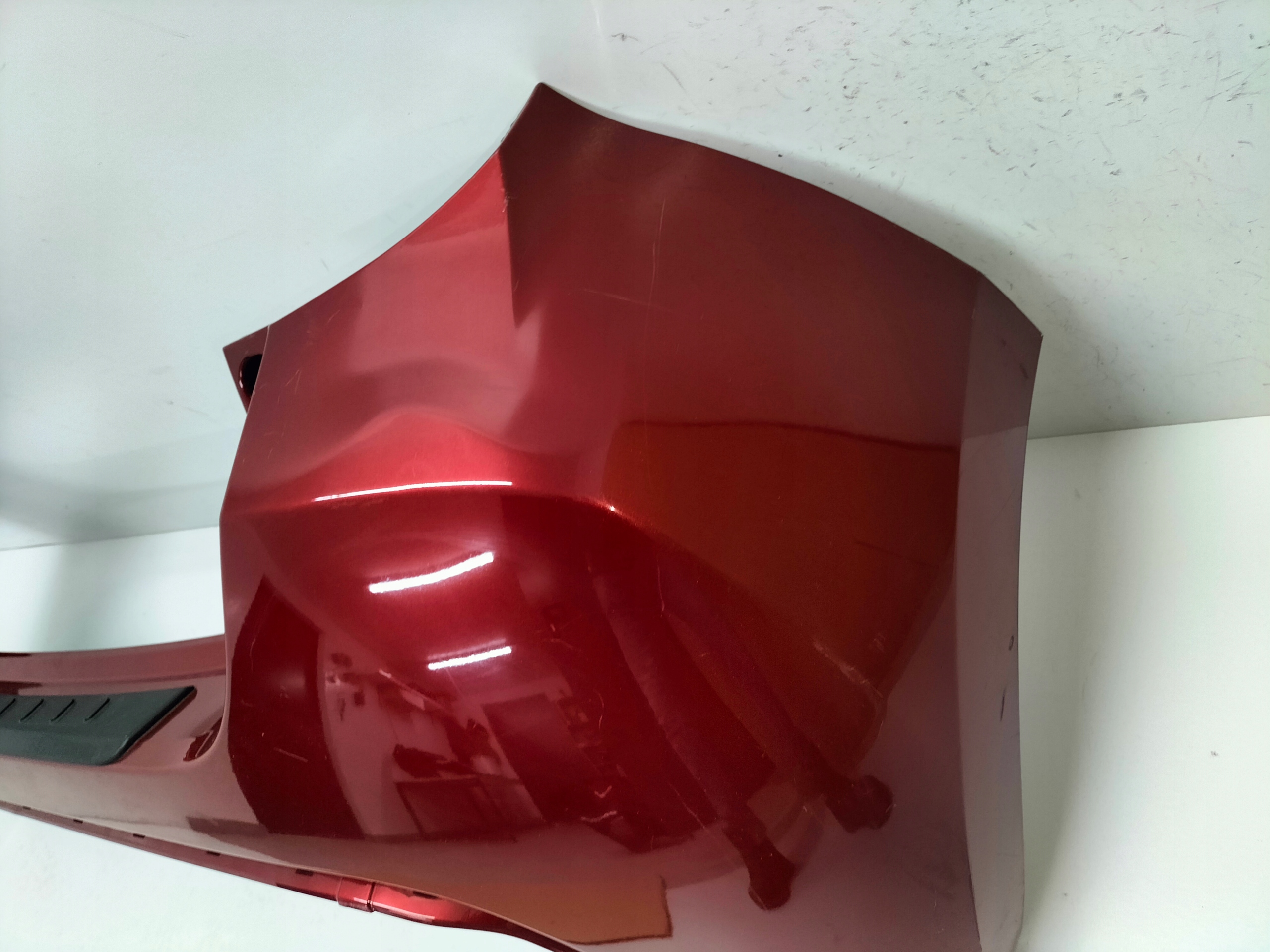 ZADNÝ NÁRAZNÍK TOYOTA YARIS IV 20-