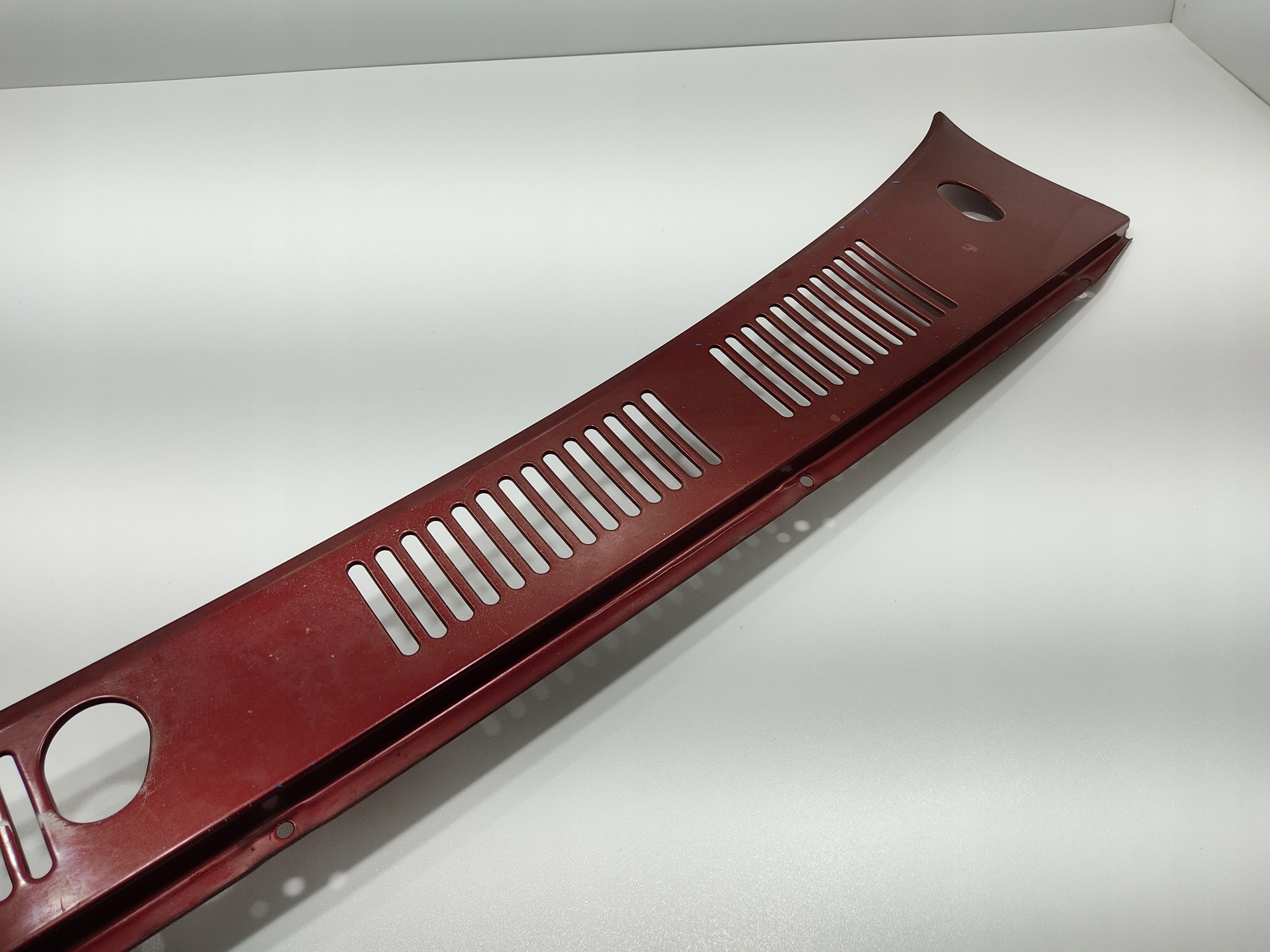 TORPEDO, PLAST POD STIERACE KOVOVE TOYOTA 4RUNNER EUROPA 1990-1996