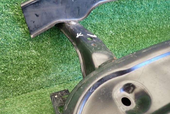 SEAT LEON IV VYSTUHA PREDNEHO NARAZNIKA