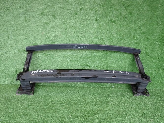 SEAT LEON III 13-17 VYSTUHA PREDNEHO NARAZNIKA