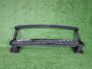 SEAT LEON III 13-17 VYSTUHA PREDNEHO NARAZNIKA SEAT LEON III 13-17 VYSTUHA PREDNEHO NARAZNIKA