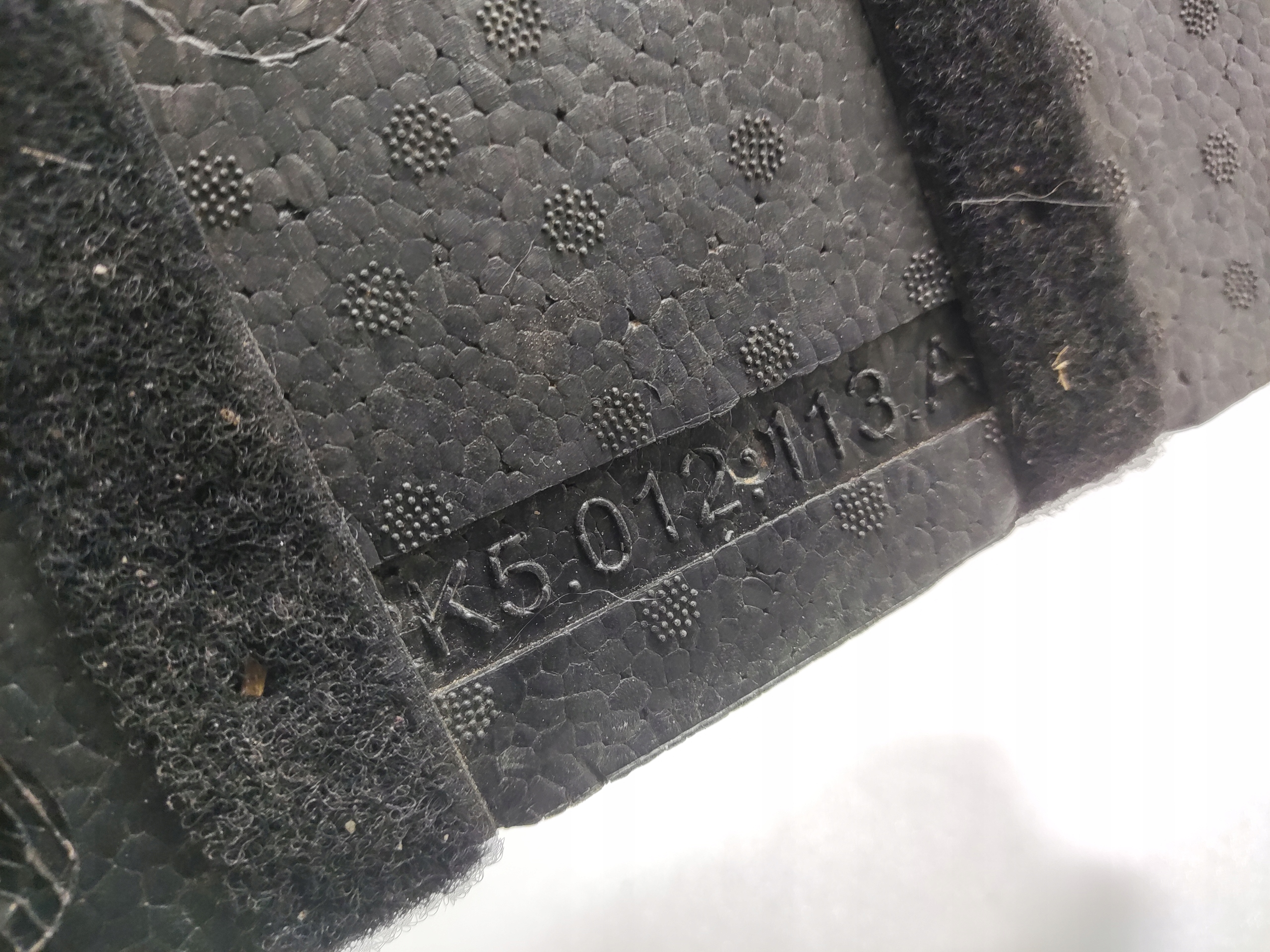 NOSIČ REZERVY POLYSTYRÉN  VW CADDY III IV 2K5 15- LIFT 2K5012113A