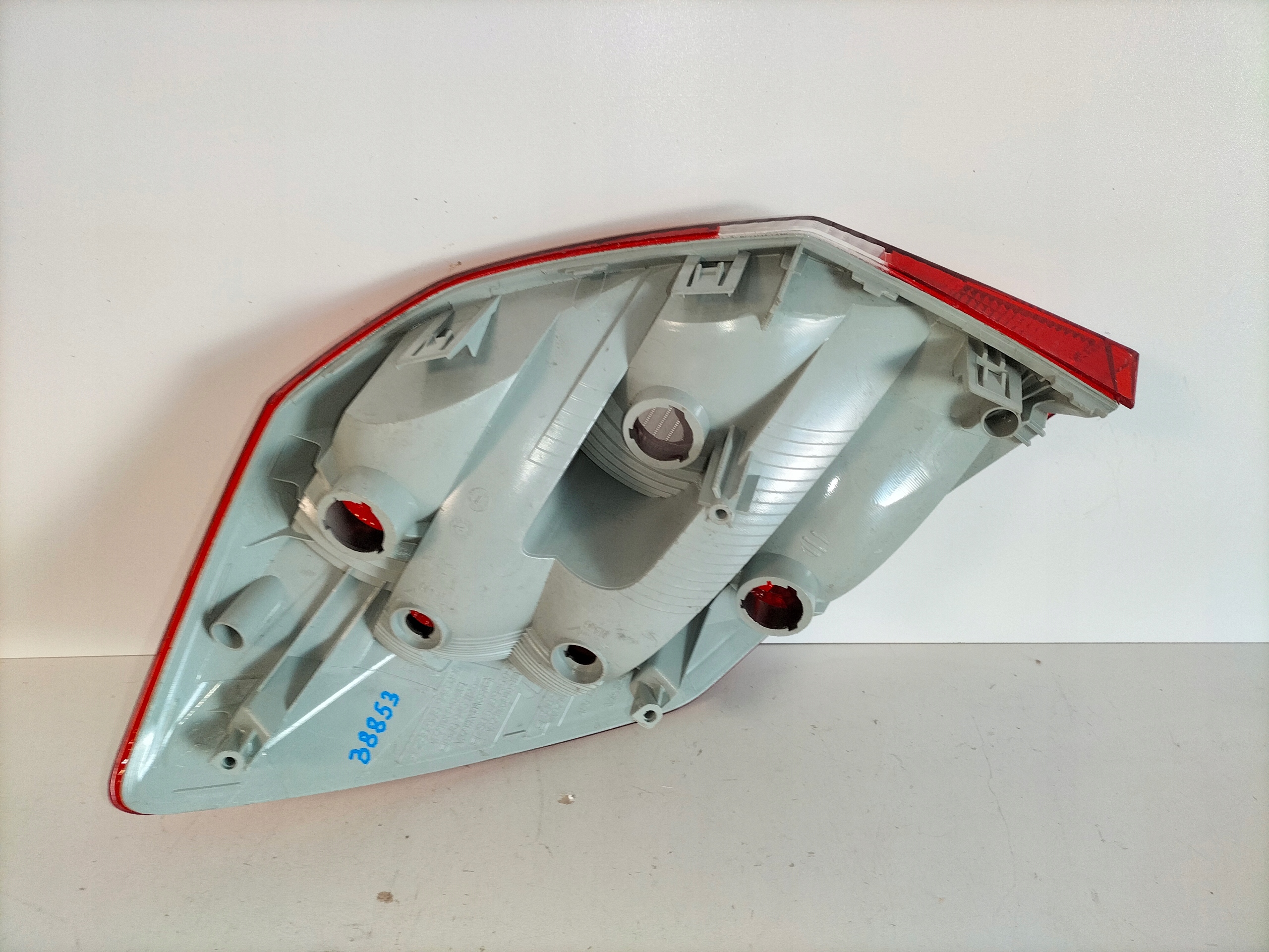 PRAVE ZADNE SVETLO SKODA FABIA II 07-14 HB KOMBI