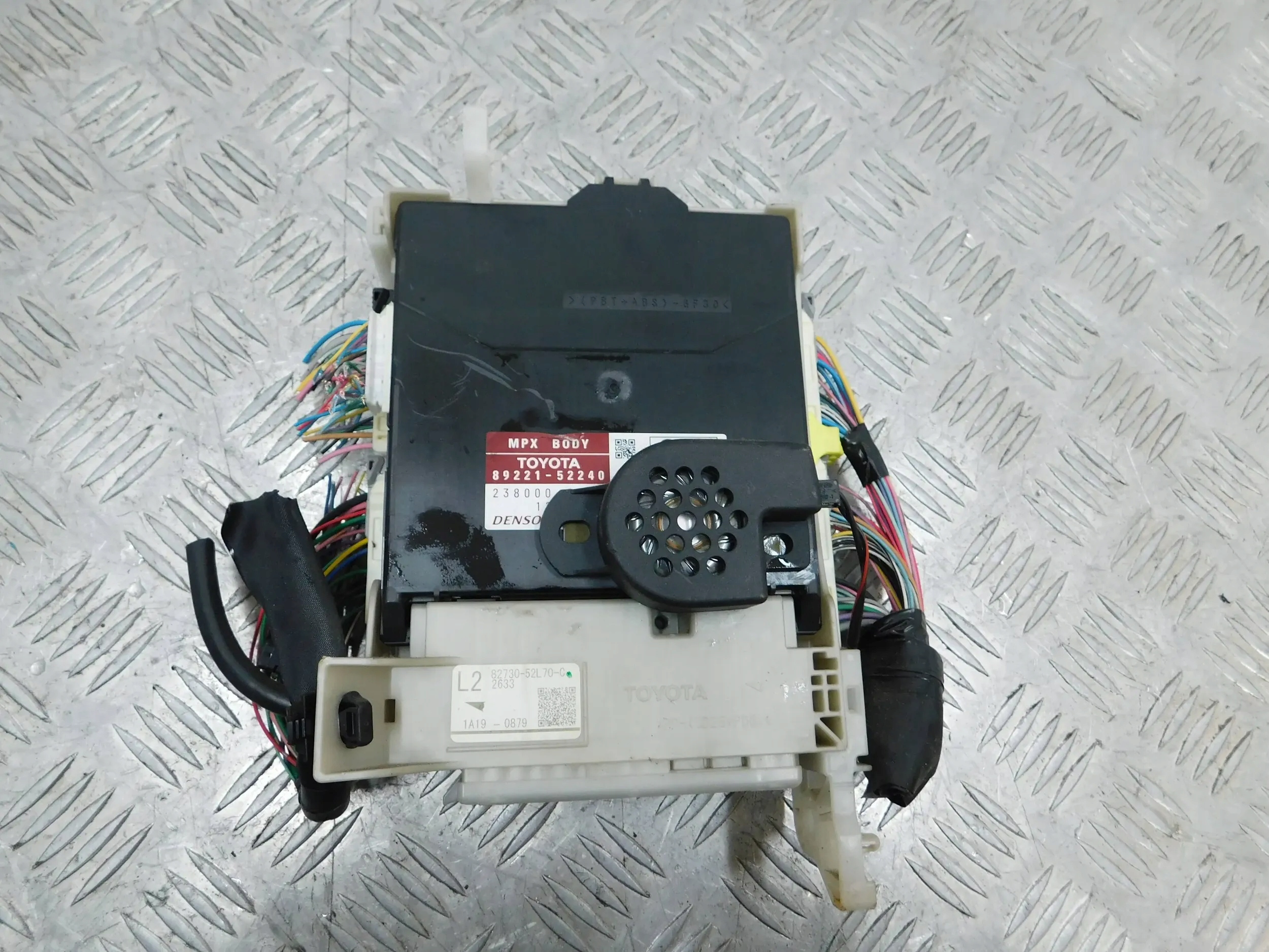 MODUL RIADIACA JEDNOTKA SUBARU TREZIA 82730-52L70-C