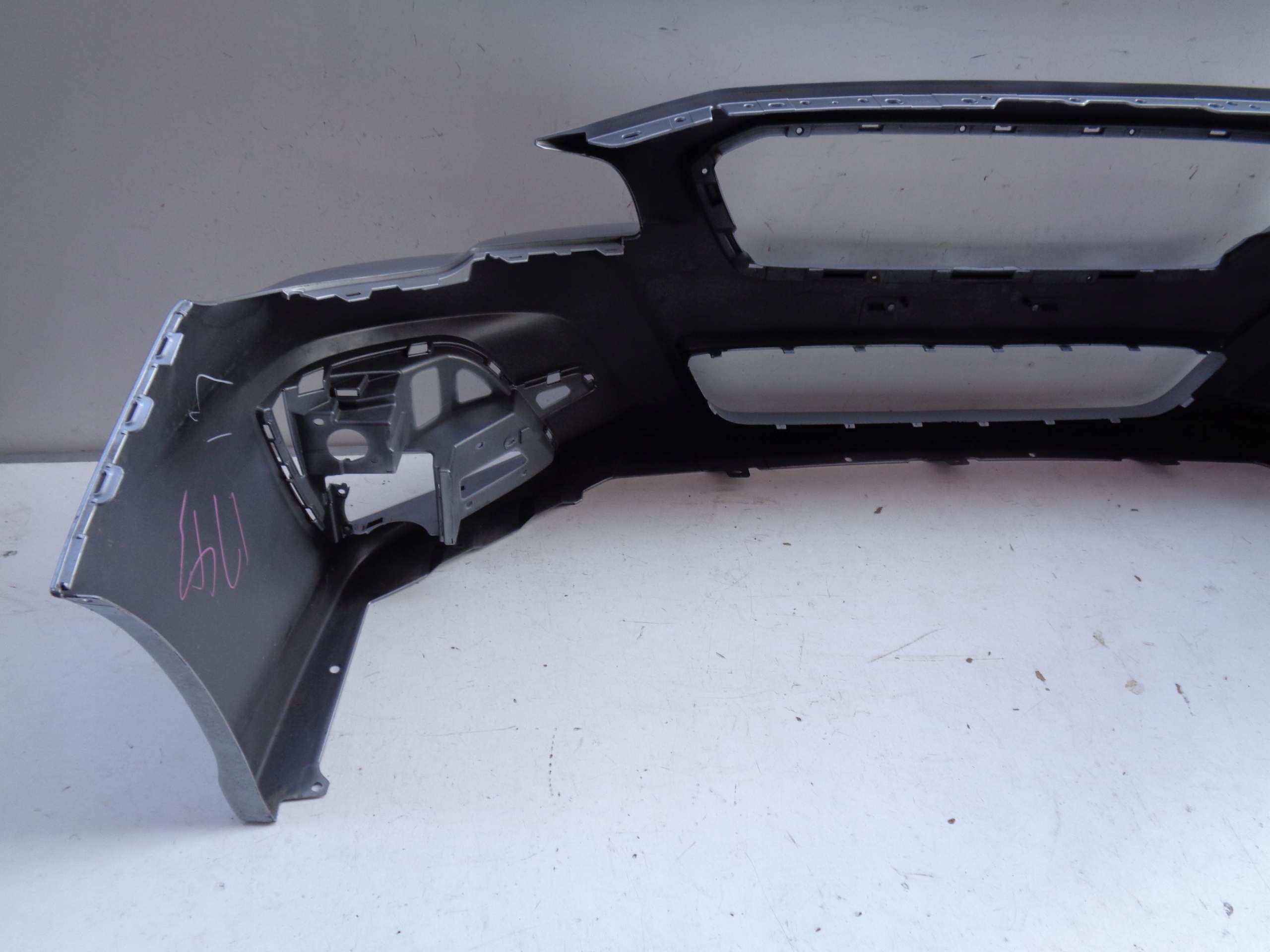 PREDNÝ NÁRAZNÍK SUBARU LEVORG 18- LIFT NR 36788