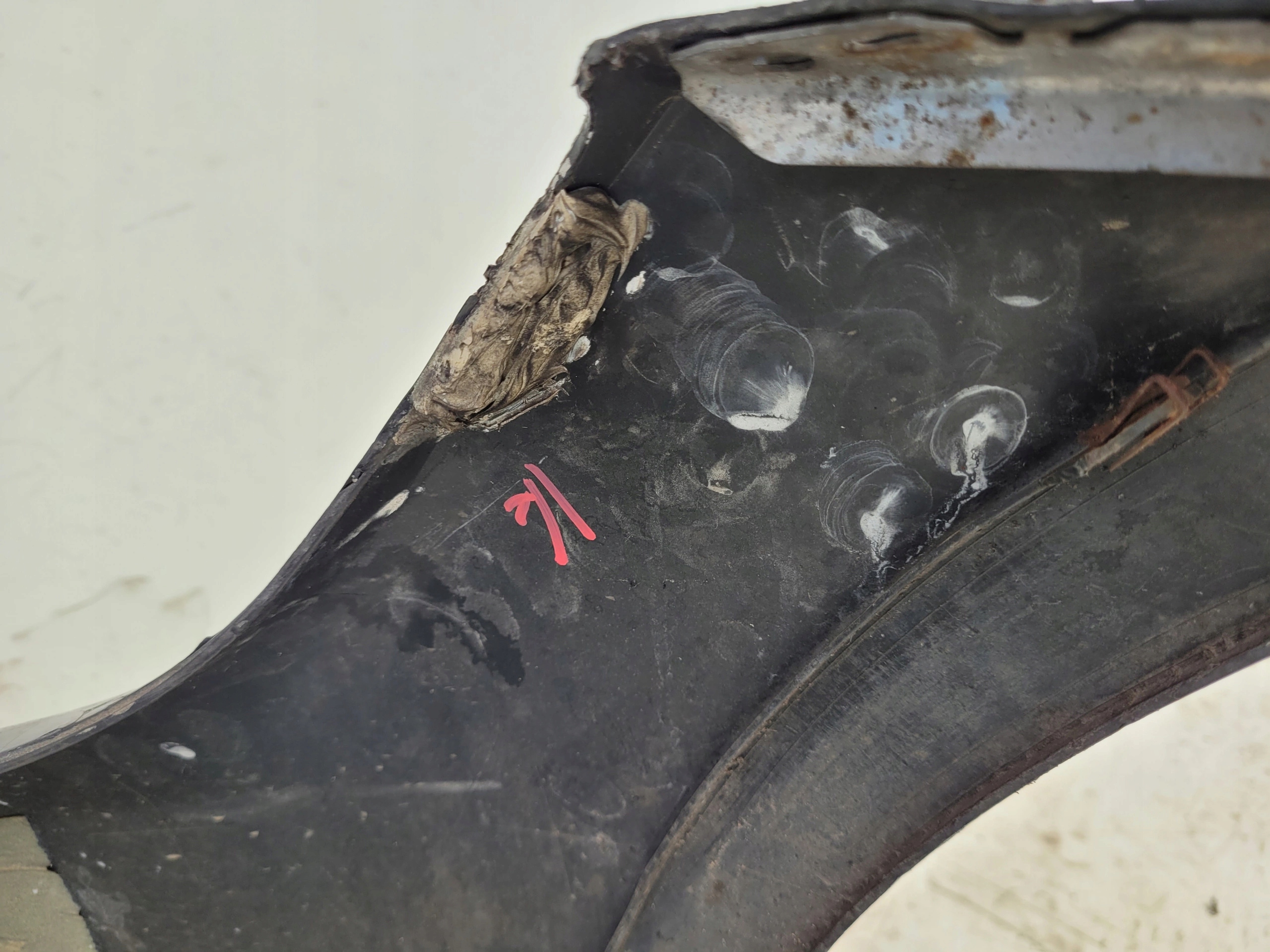 BMW 3 E92 E93 XENON PREDNÝ NÁRAZNÍK