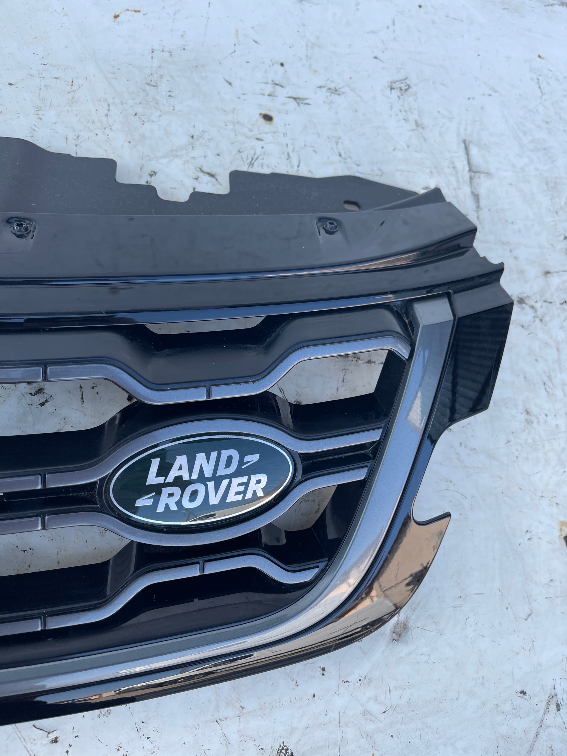 MRIEZKA LISTA LAND ROVER EVOQUE II 18-