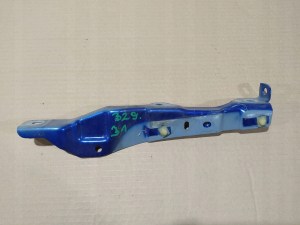 renault clio 4 DRZIAK PRAVEHO BLATNIKA 641345024r renault clio 4 DRZIAK PRAVEHO BLATNIKA 641345024r