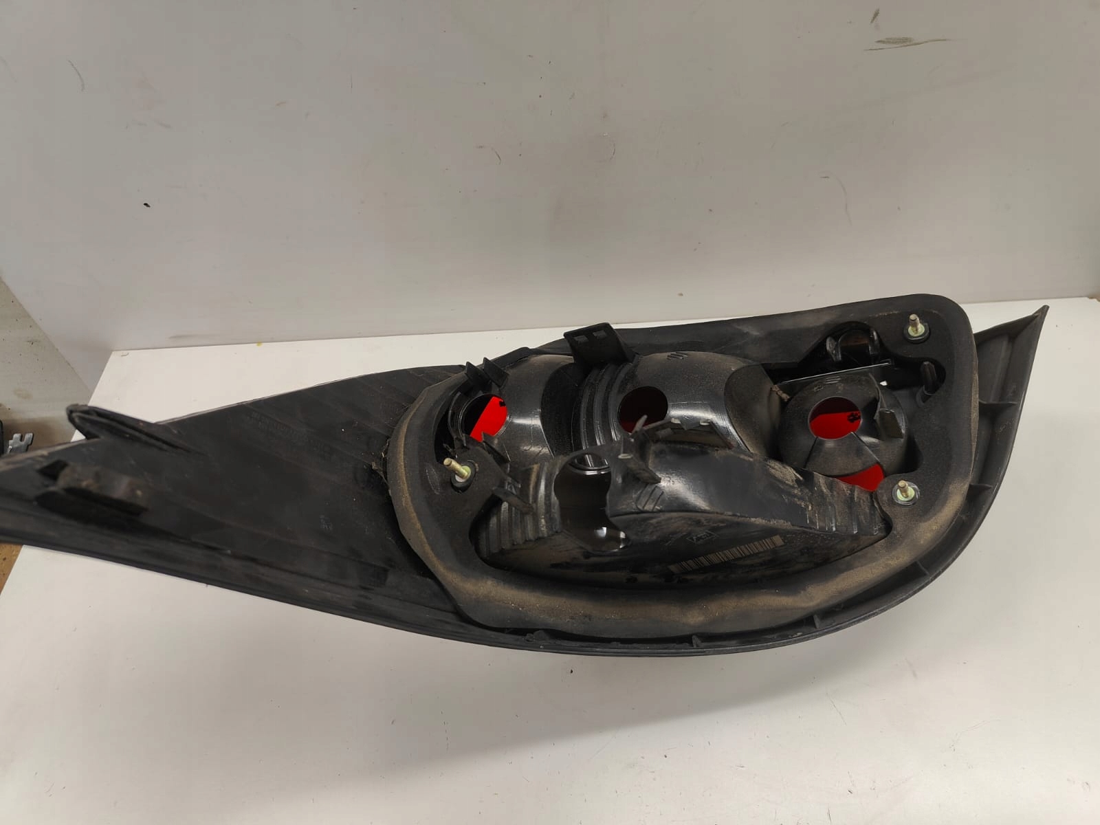 BMW e60 03-07 7165737 LAVE ZADNE SVETLO ZADNA SEDAN