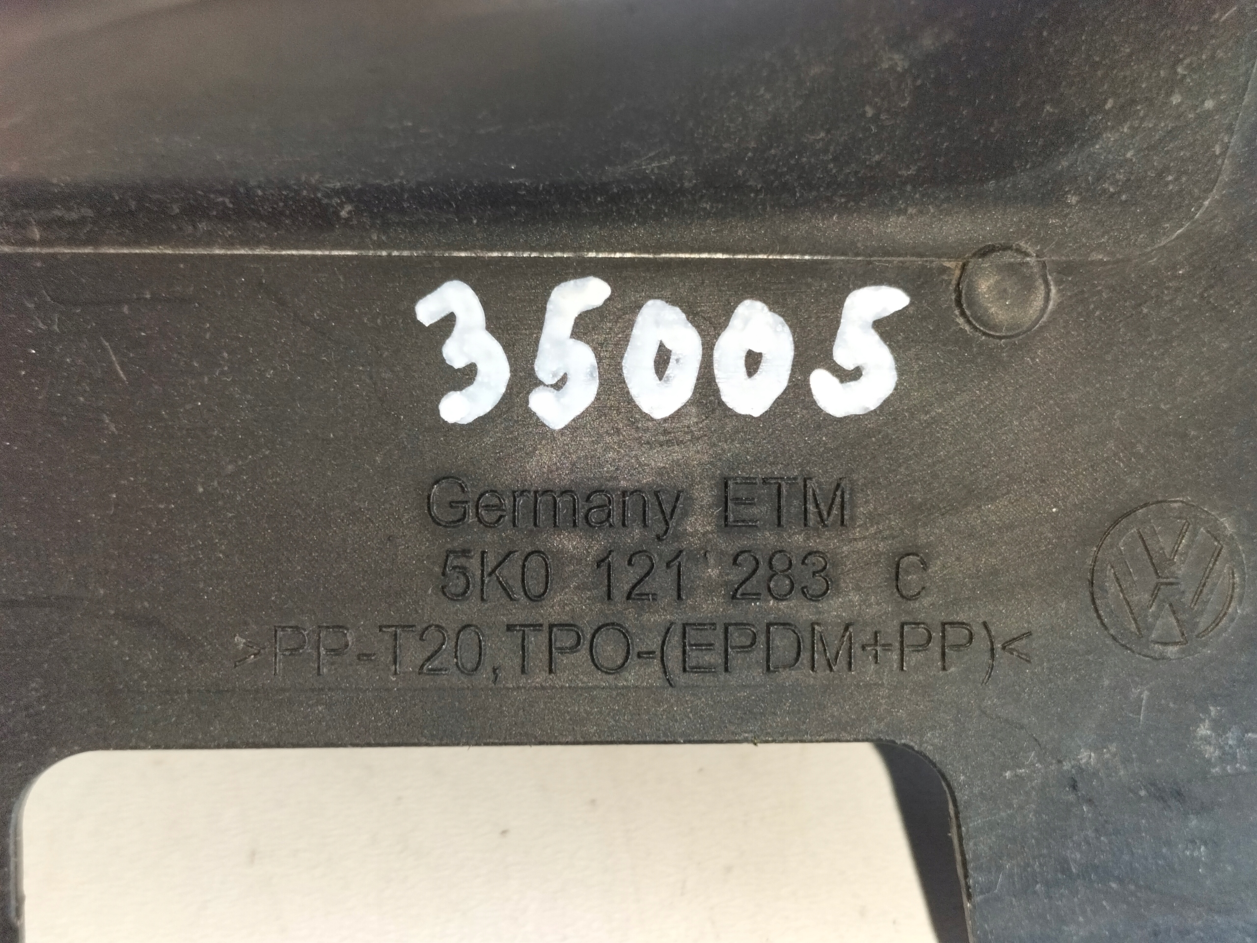 VOLANT NASAVANIE VZDUCHU LAVE VW GOLF 6 VI 08-