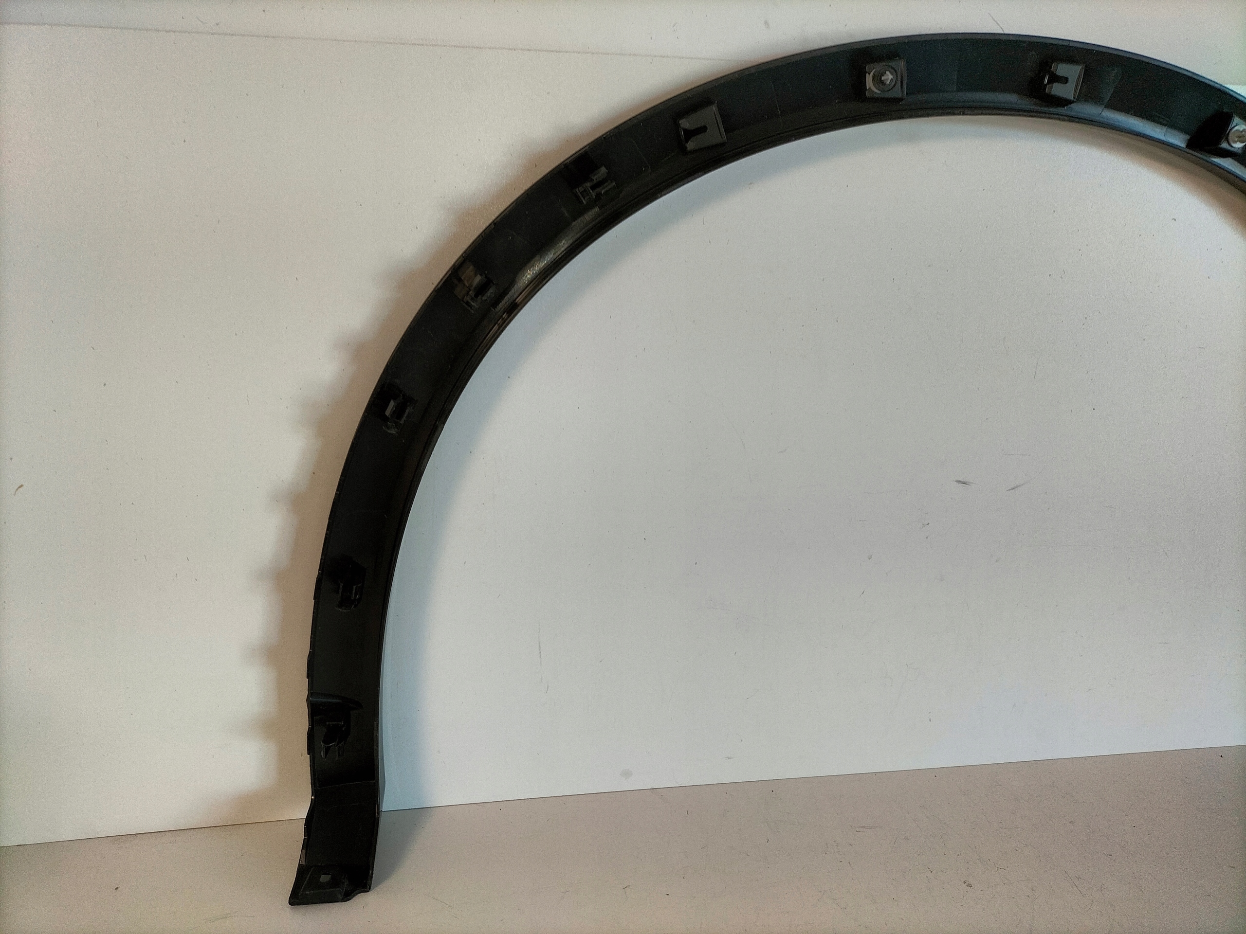 LISTA PRAVEHO PREDNEHO BLATNIKA VW TIGUAN III 24- R-LINE