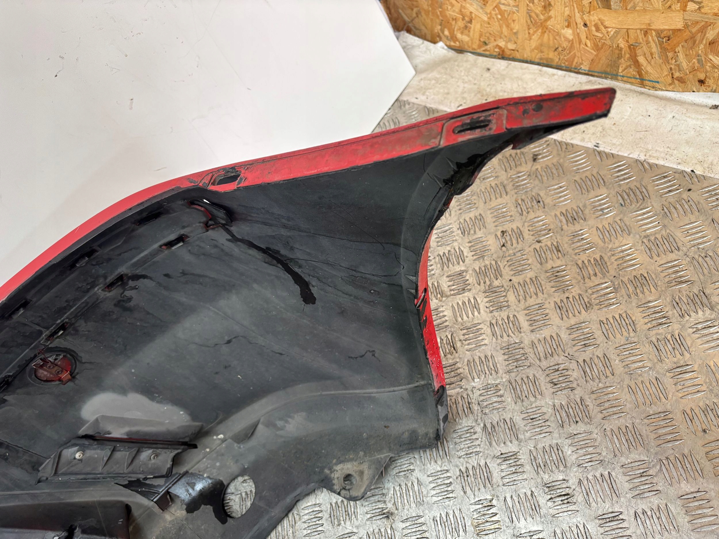 PREDNÝ NÁRAZNÍK FIAT PUNTO II 2 3DVEROVÝ
