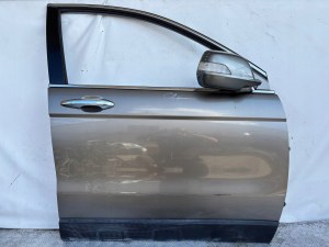 PRAVE PREDNE DVERE HONDA CR-V CRV III PRAVE PREDNE DVERE HONDA CR-V CRV III