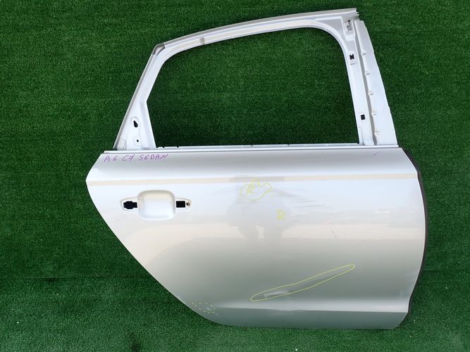 AUDI A6 C7 SEDAN 11- PRAVE ZADNE DVERE