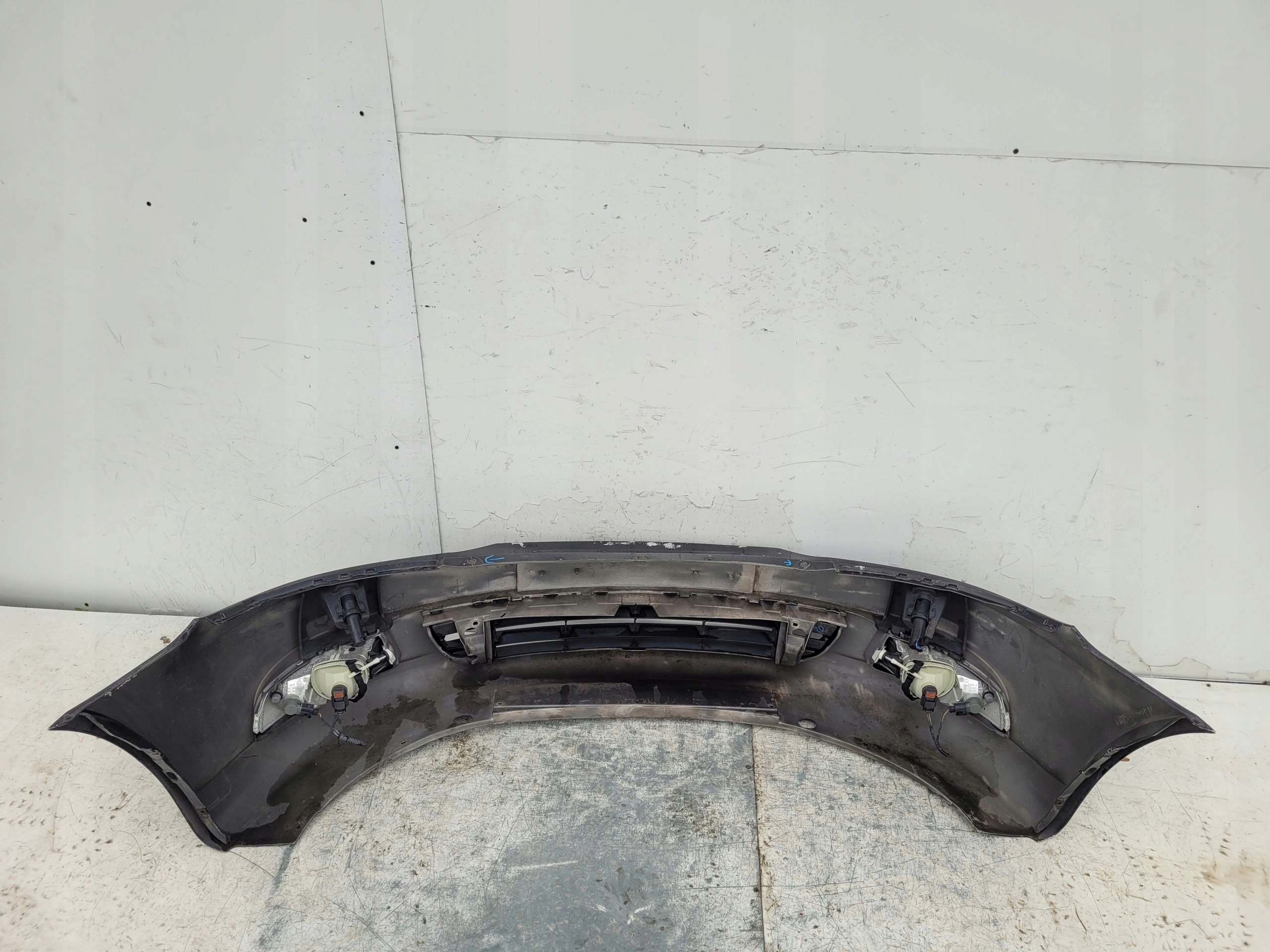 SKODA OCTAVIA II XENON LIFT PREDNÝ NÁRAZNÍK