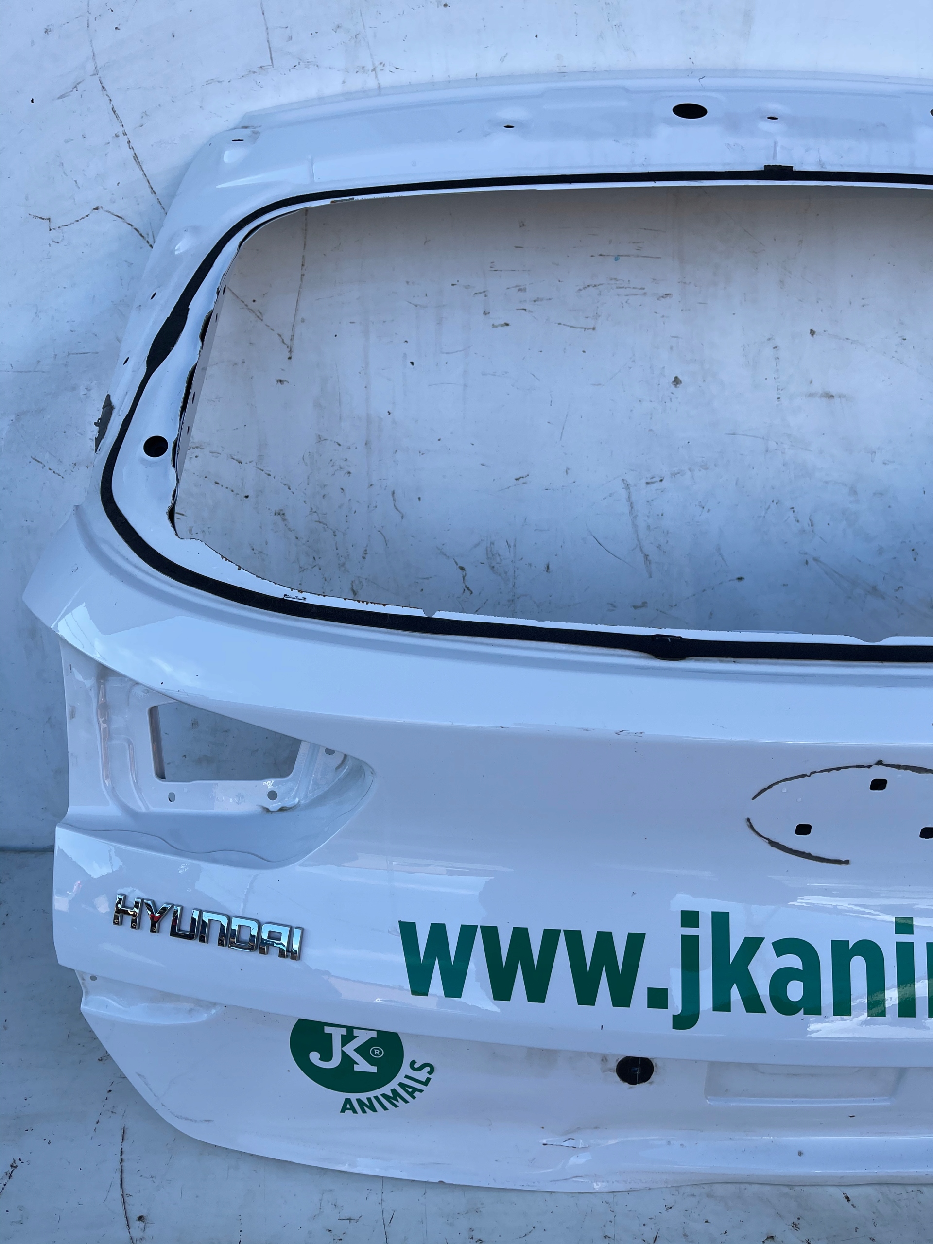 ZADNÁ KAPOTA HYUNDAI I30 KOMBI 17-