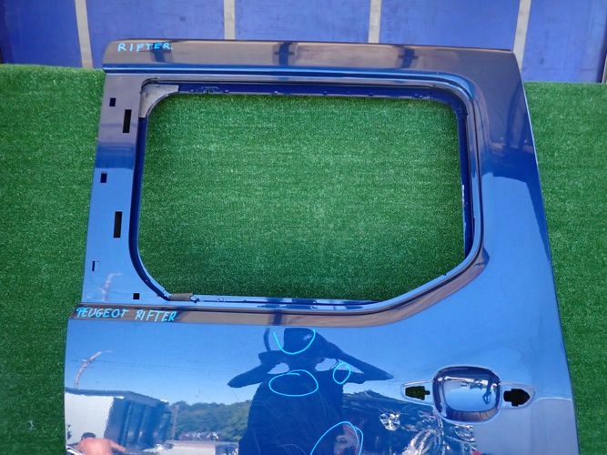 PEUGEOT RIFTER 18- PRAVE POSUVNE DVERE