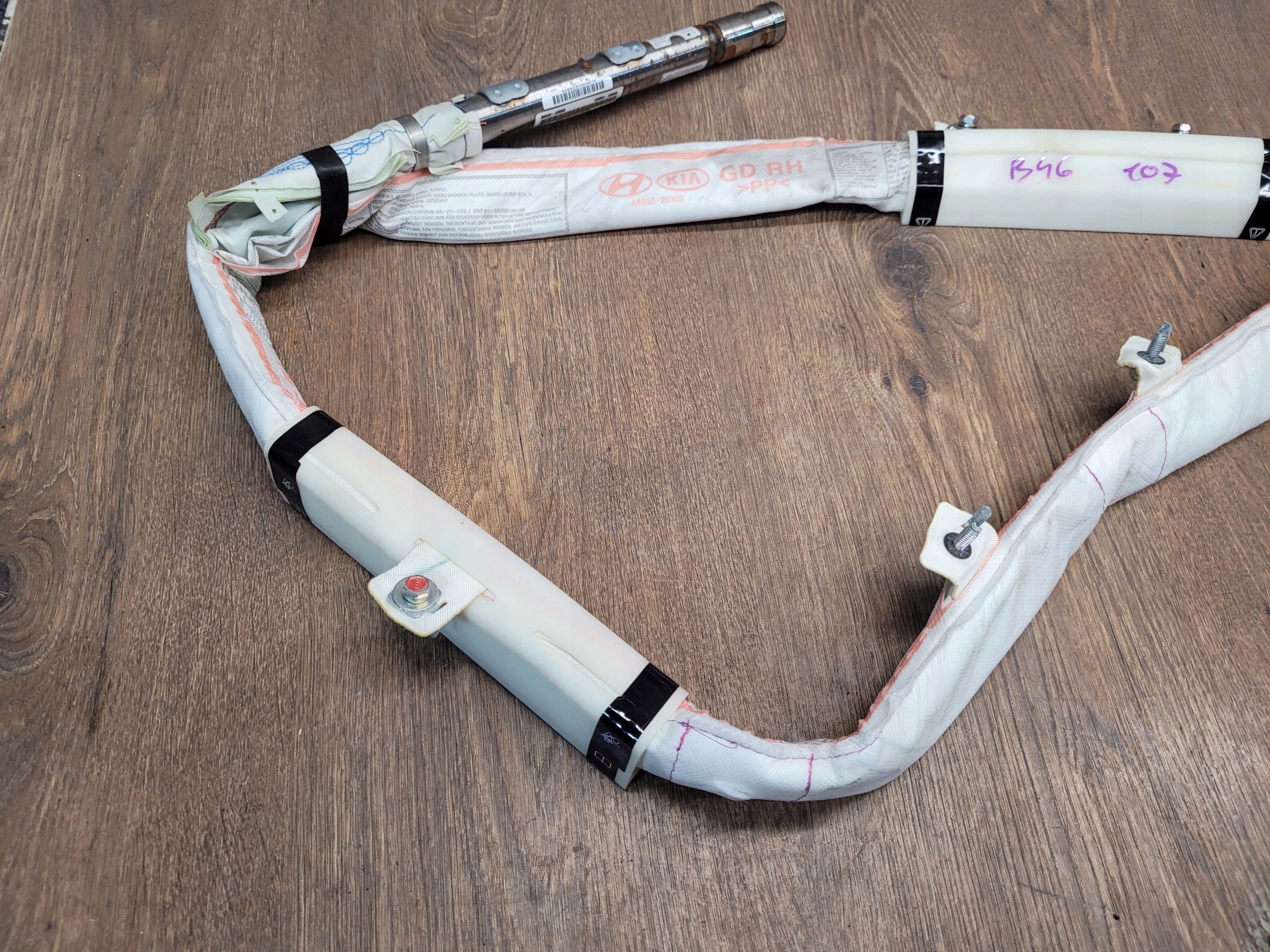 HYUNDAI I30 II 012-016 PRAVY STROPNY AIRBAG 85020-A6000