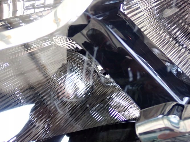 LOGAN SANDERO II LIFT 15- LAVE PREDNE SVETLO