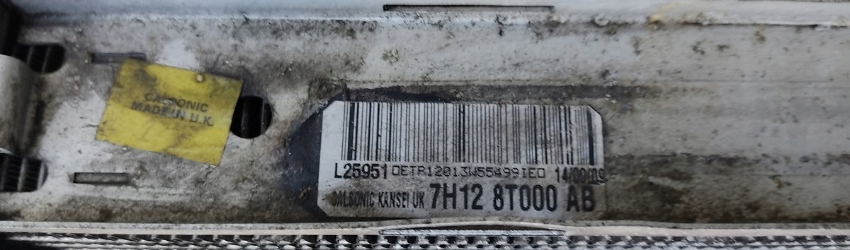 CHLADIC VODY LAND ROVER DEFENDER 2.4 TDCI 7H128T000AB 7H128T000 2007-2014