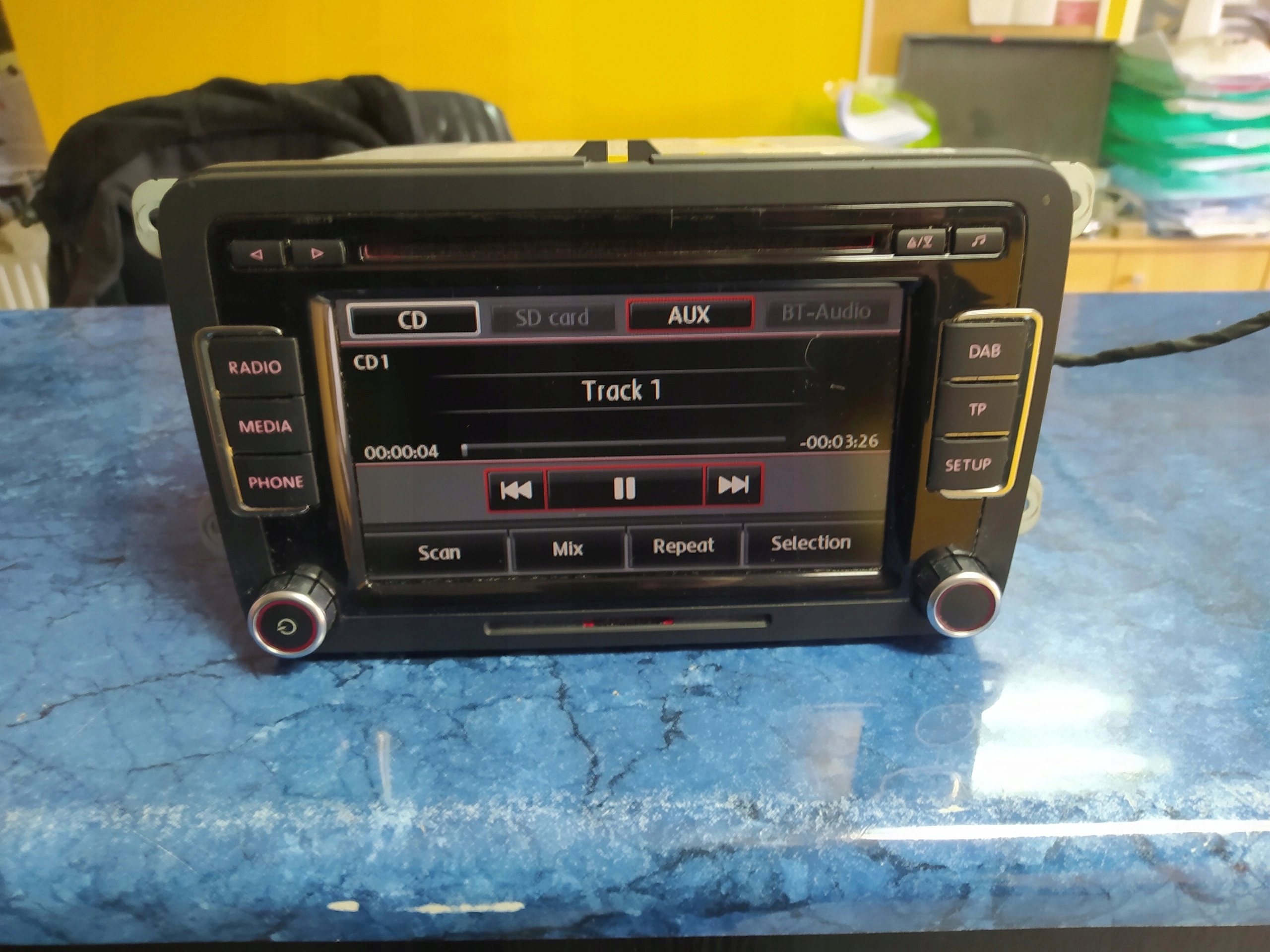 VW GOLF V TOURAN PASSAT  RADIO KOD 3C8035195A