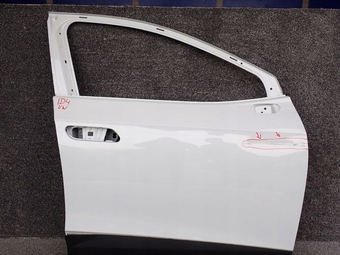 VW ID4 ID 4 PRAVE PREDNE DVERE