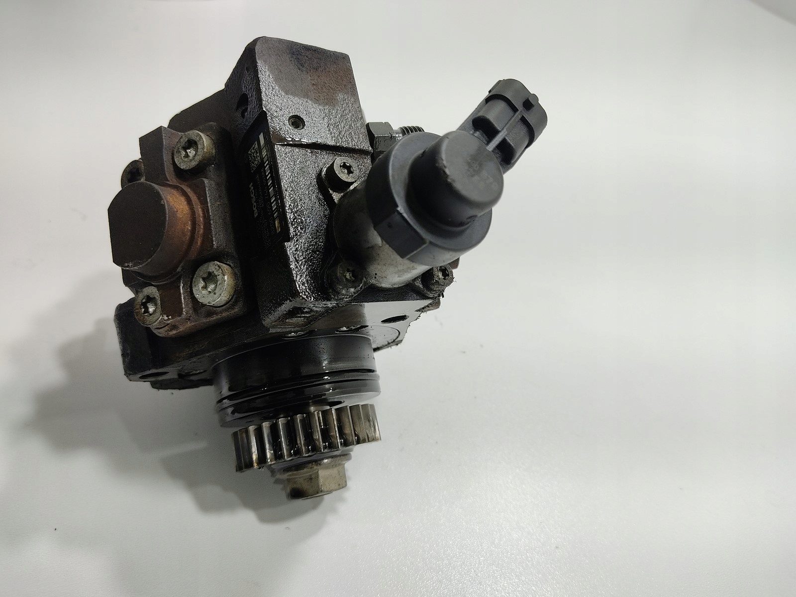VSTREKOVACIE ČERPADLO TRAFIC II VIVARO A 2.0 DCI 8200690744 0445010170 2006-2008