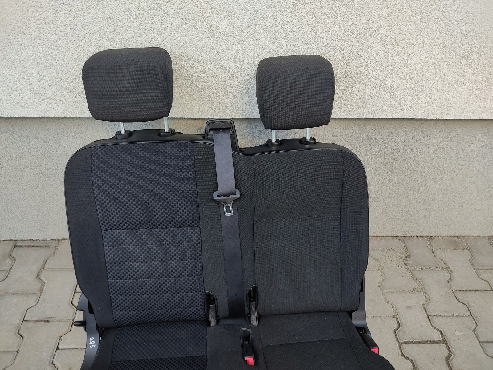 ZADNÉ SEDAČKY 2 RAD LAND ROVER DEFENDER 2007-2014 EUROPA