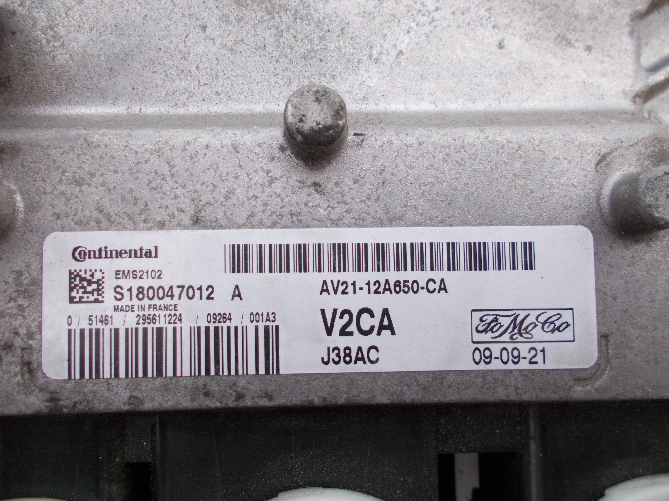 RIADIACA JEDNOTKA MOTORA AV21-12A650-CA FIESTA MK7 1.25