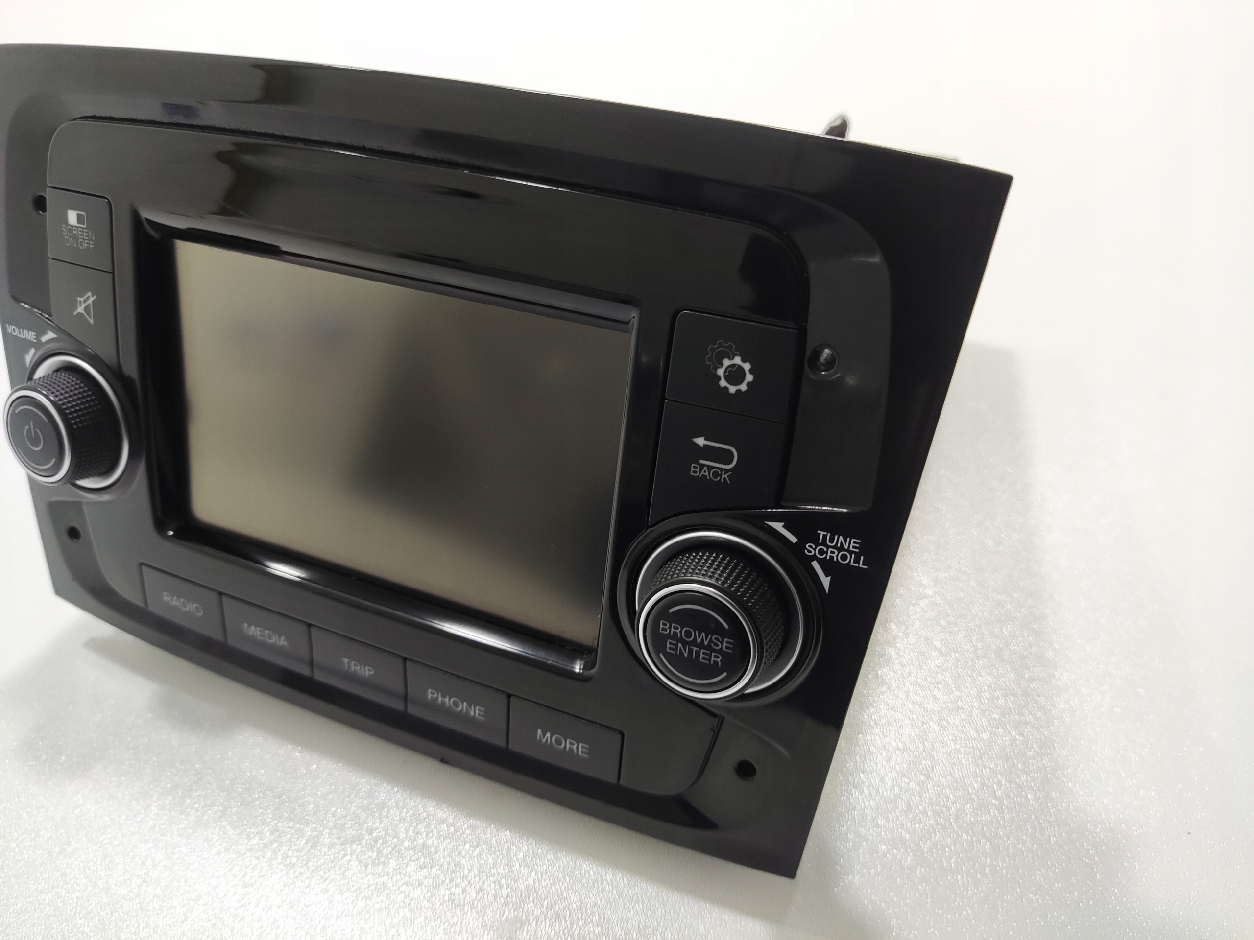 RADIO NAVIGACIA FIAT DOBLO II 7356342520 07356342520 2015-2019