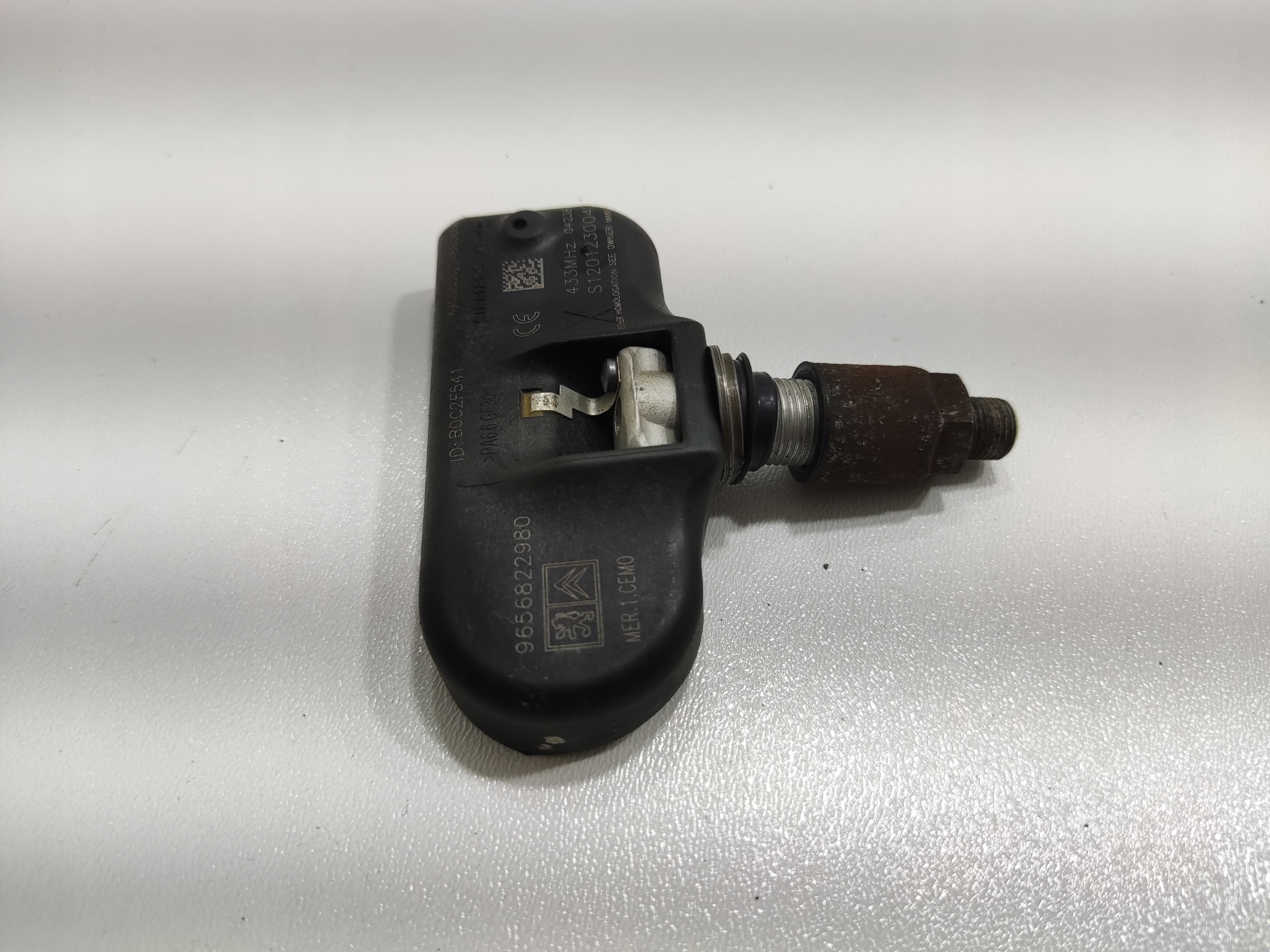 ČIDLO TLAKU PNEUMATIK TPMS PEUGEOT CITROEN 9656822980