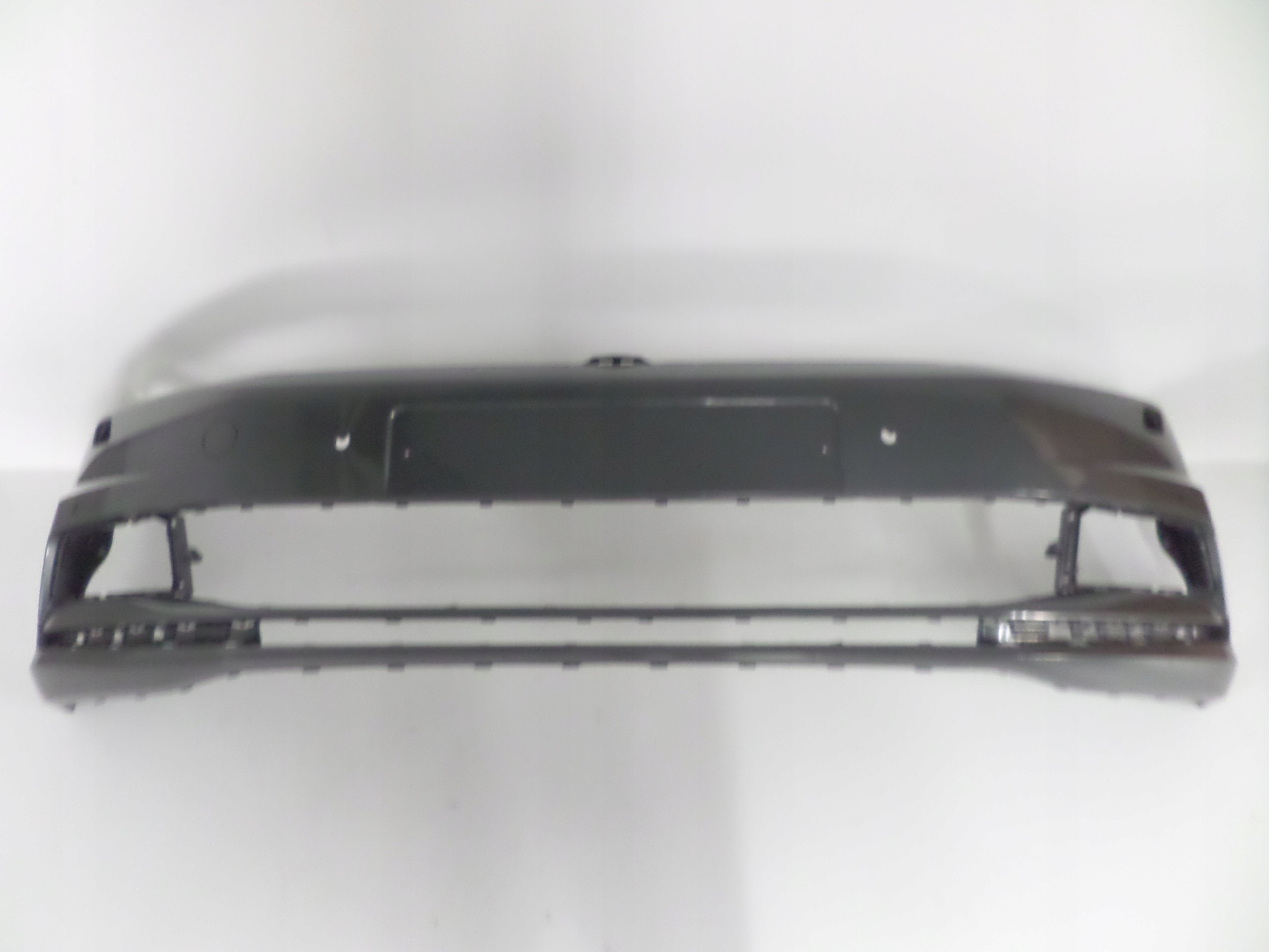 PREDNÝ NÁRAZNÍK VW TOURAN III 15-