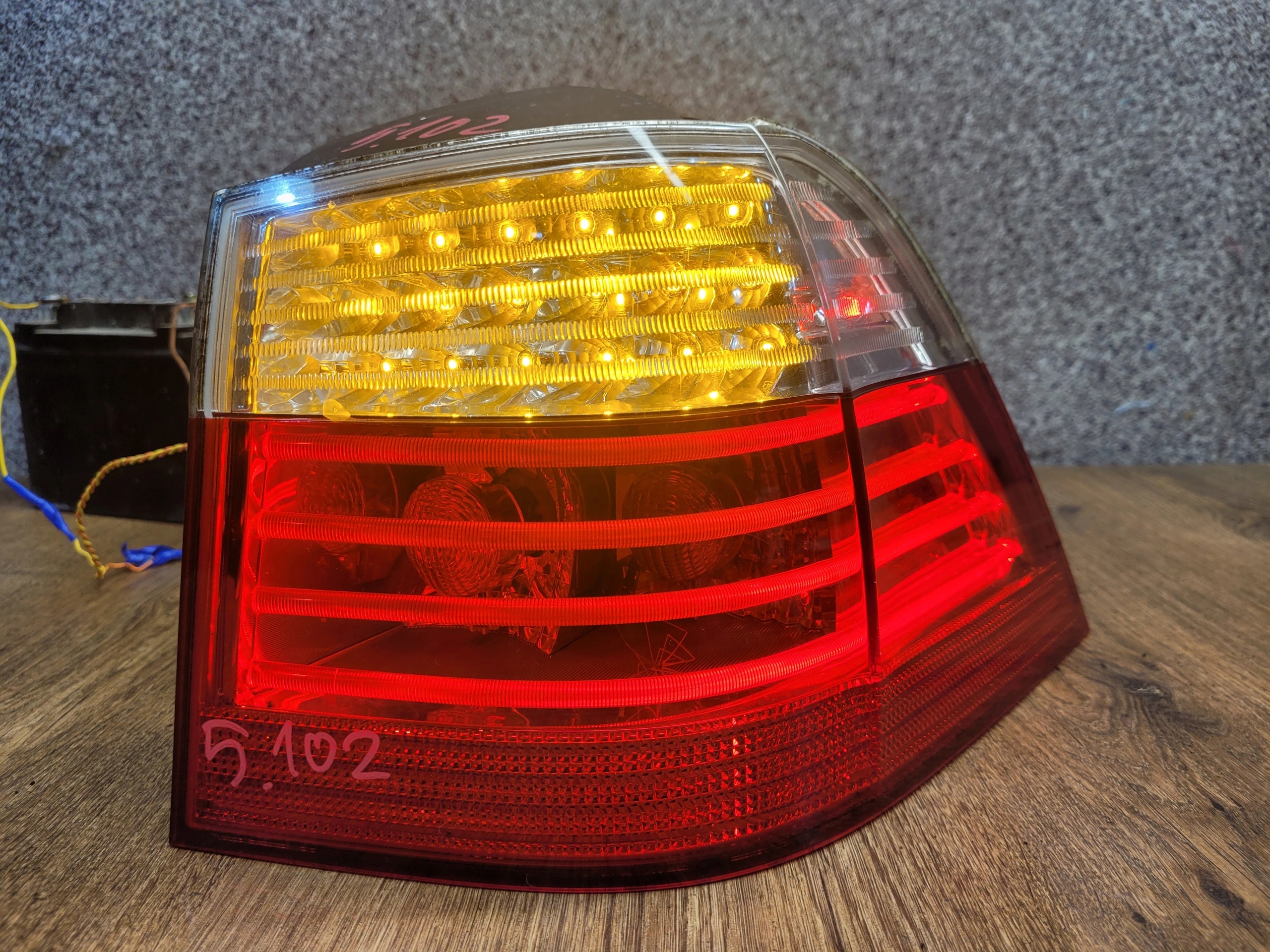 BMW E61 LIFT KOMBI PRAVÉ ZADNÉ SVETLO 7177694