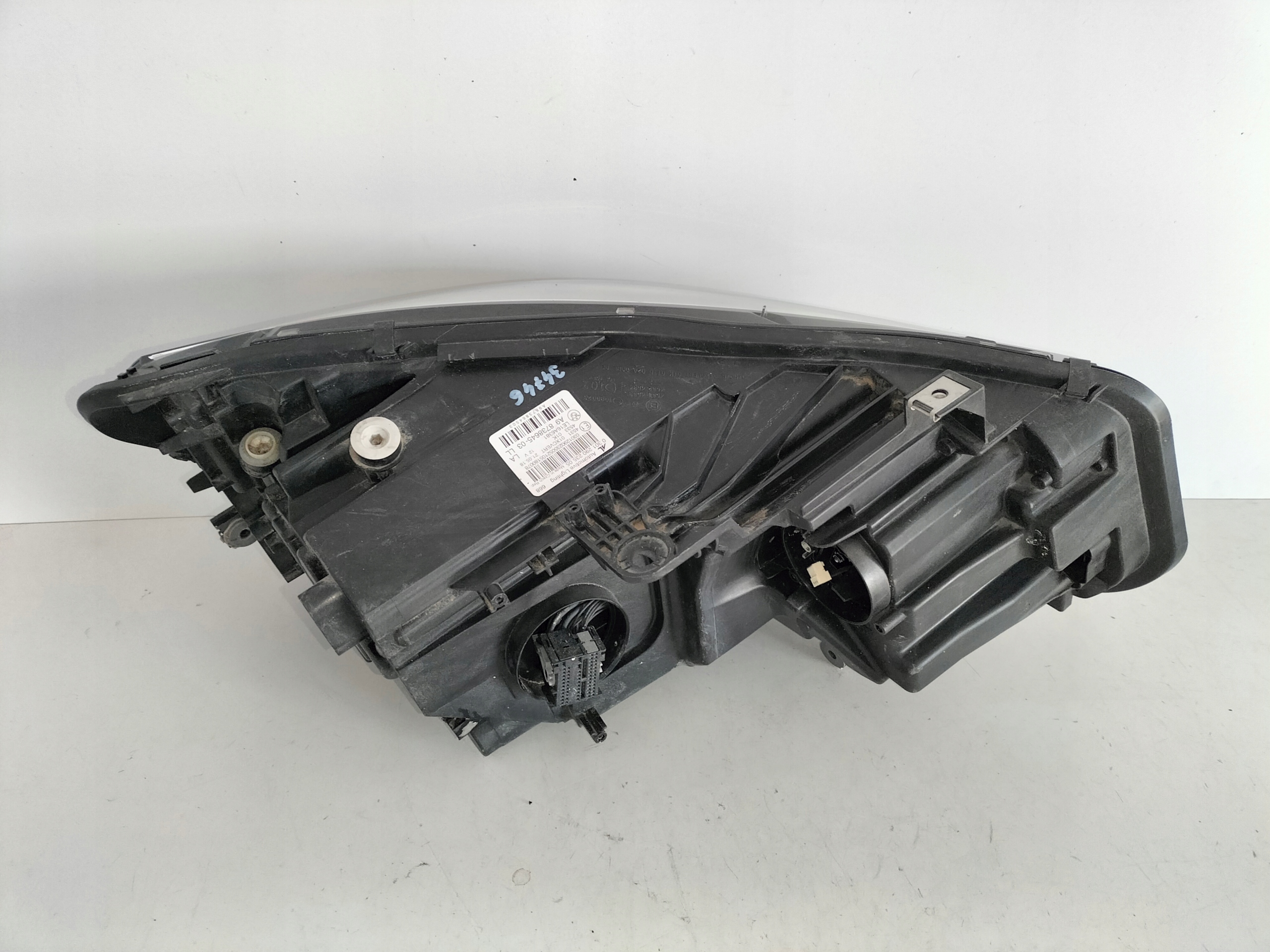 ĽAVÉ PREDNÉ PREDNÉ SVETLO BMW 2 F45 F46 LIFT 18- FULL LED