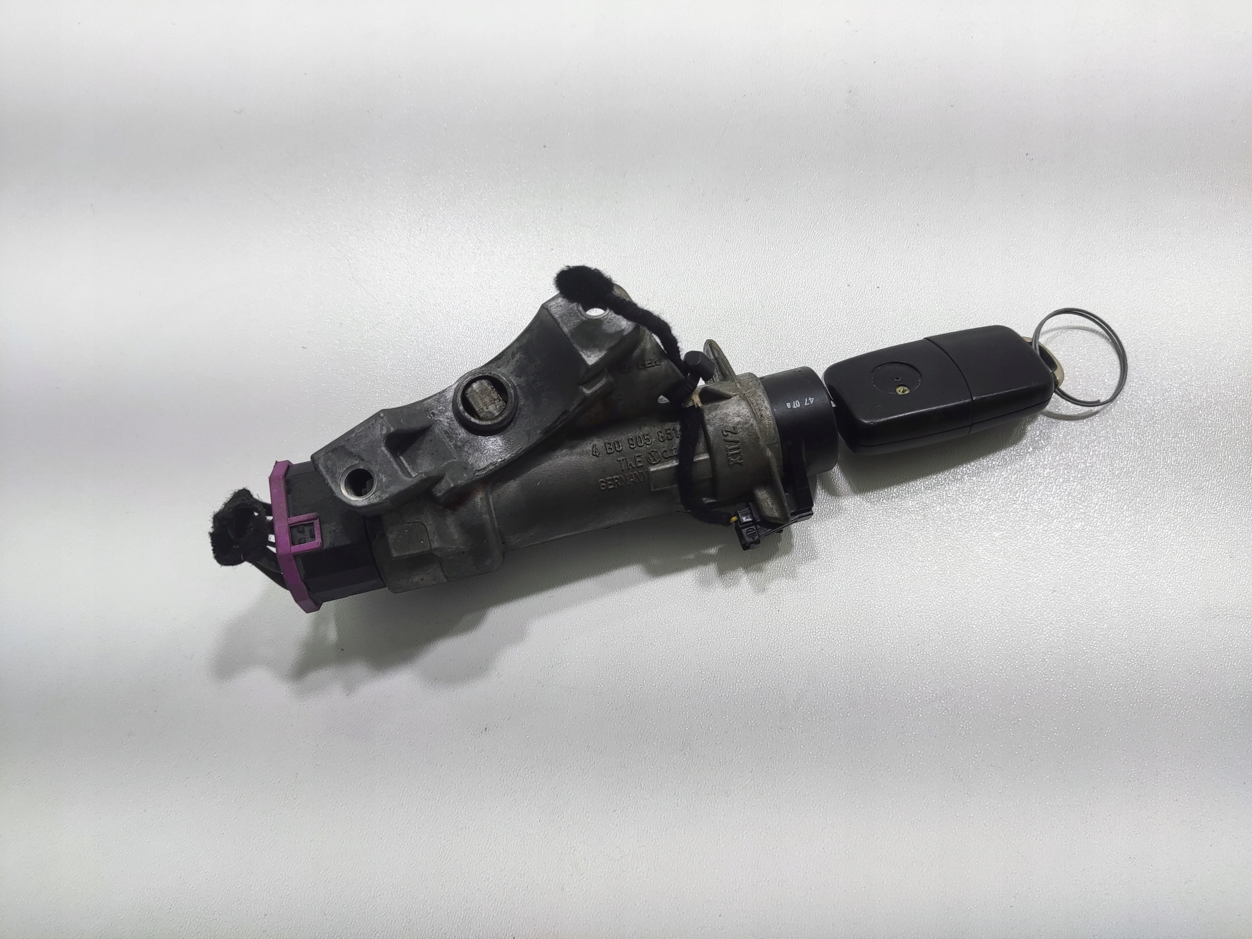 SPINACIA SKRINKA KLUCIK PILOT VOLKSWAGEN T5 4B0905851 2003-2009